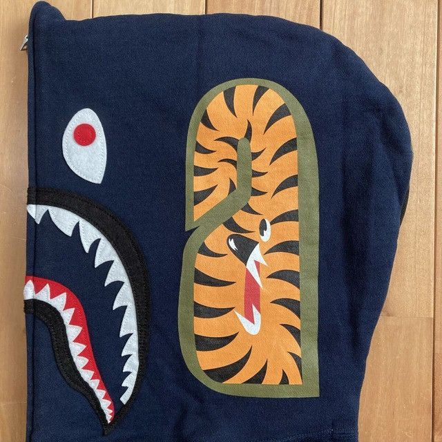Bape BAPE 1st Camo Green x Navy Shark Full Zip Hoodie APE NIGO Size US M / EU 48-50 / 2 - 5 Thumbnail
