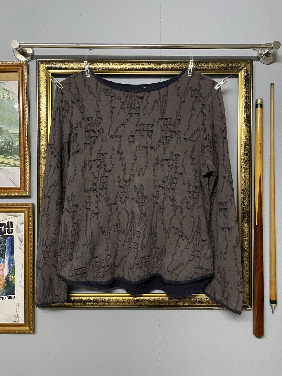 Japanese Brand Vintage 1990s Japan Gianni Lo Guidice Tribal Distressed Tee Size US M / EU 48-50 / 2 - 1 Thumbnail