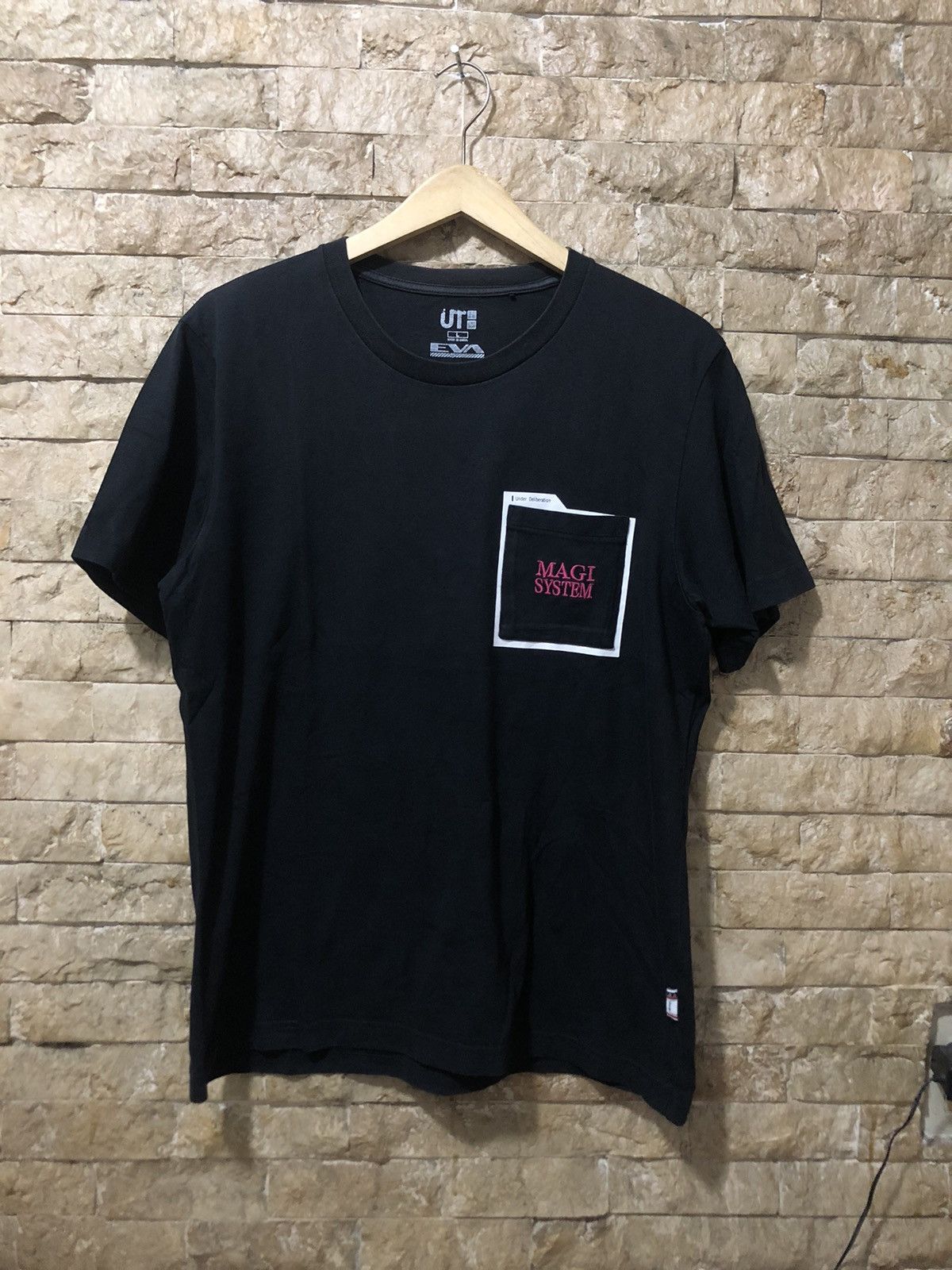 Anime × Japanese Brand × Uniqlo Uniqlo X Evangelion Tee Size US L / EU 52-54 / 3 - 1 Thumbnail