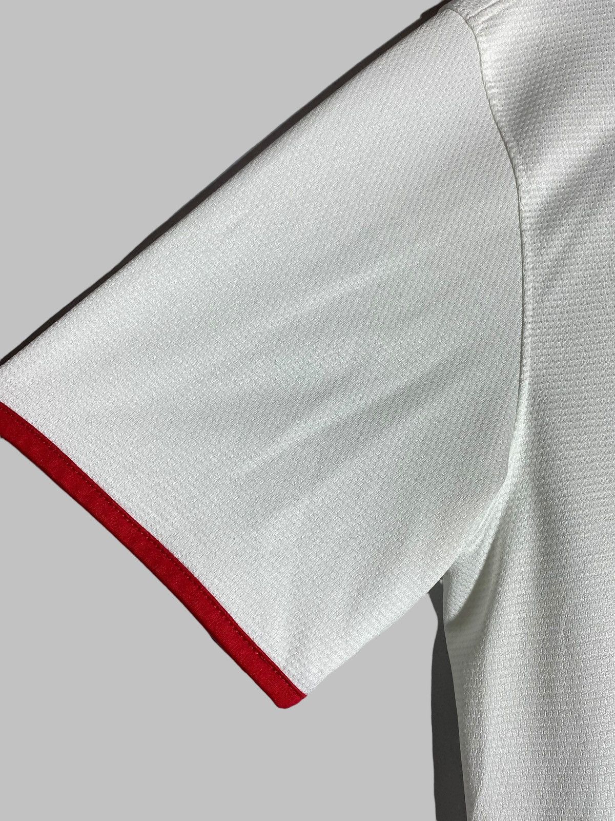 Nike Nike Manchester United 2012/13 Away Football Shirt Size US M / EU 48-50 / 2 - 8 Thumbnail