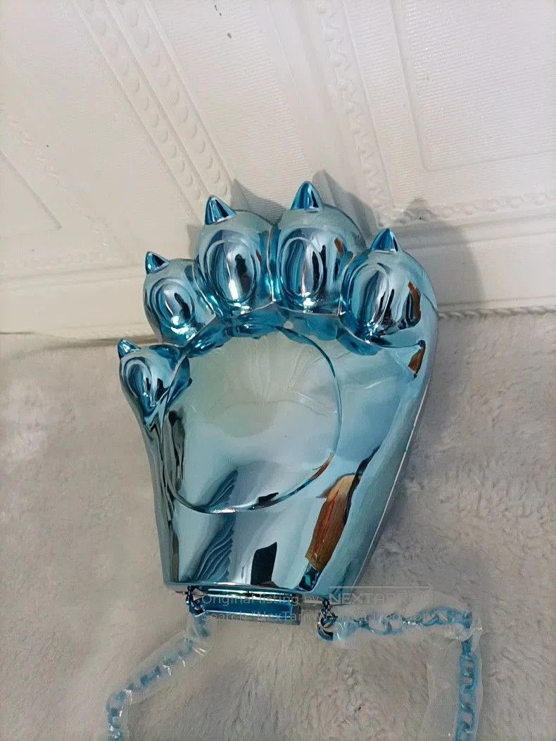Kenzo KENZO Limited Tiger Claw Chain Bag. Size ONE SIZE - 2 Thumbnail