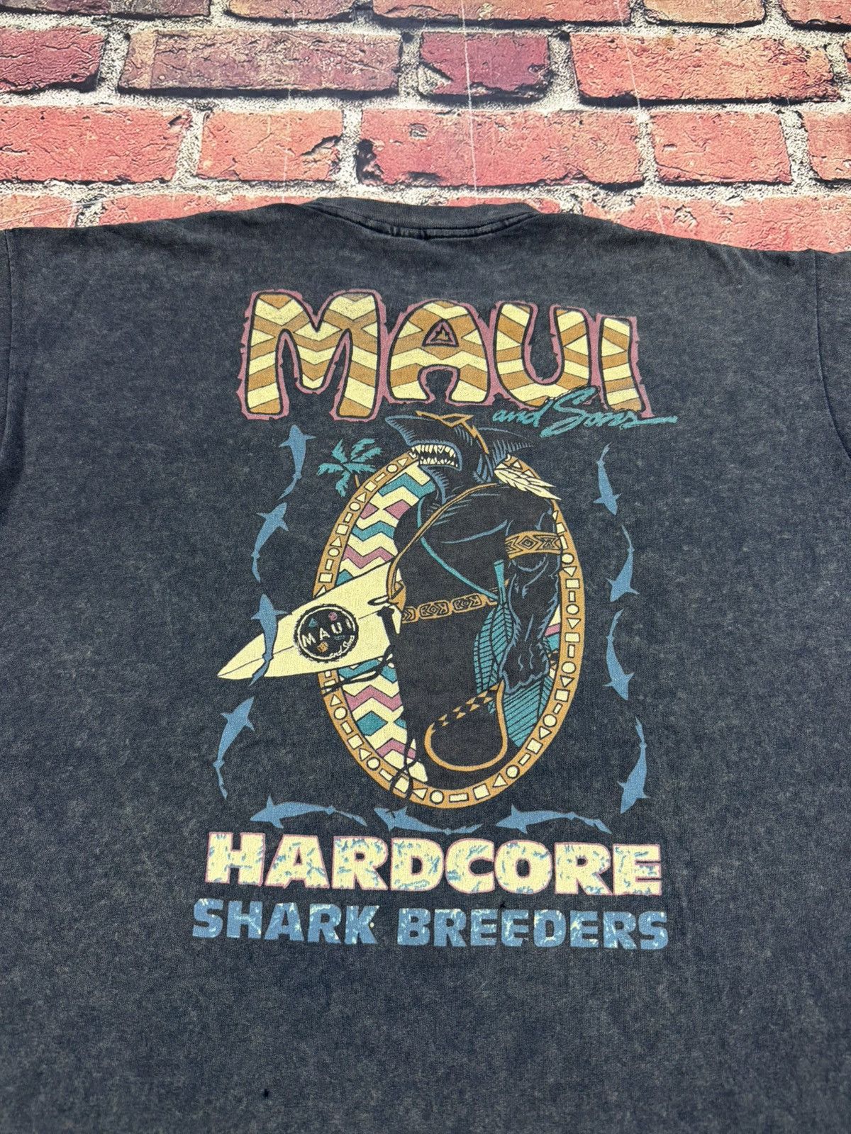 Maui and Sons Vintage Maui And Sons Hardcore Shark Tee Single Stitch Surf Size US XXL / EU 58 / 5 - 5 Thumbnail