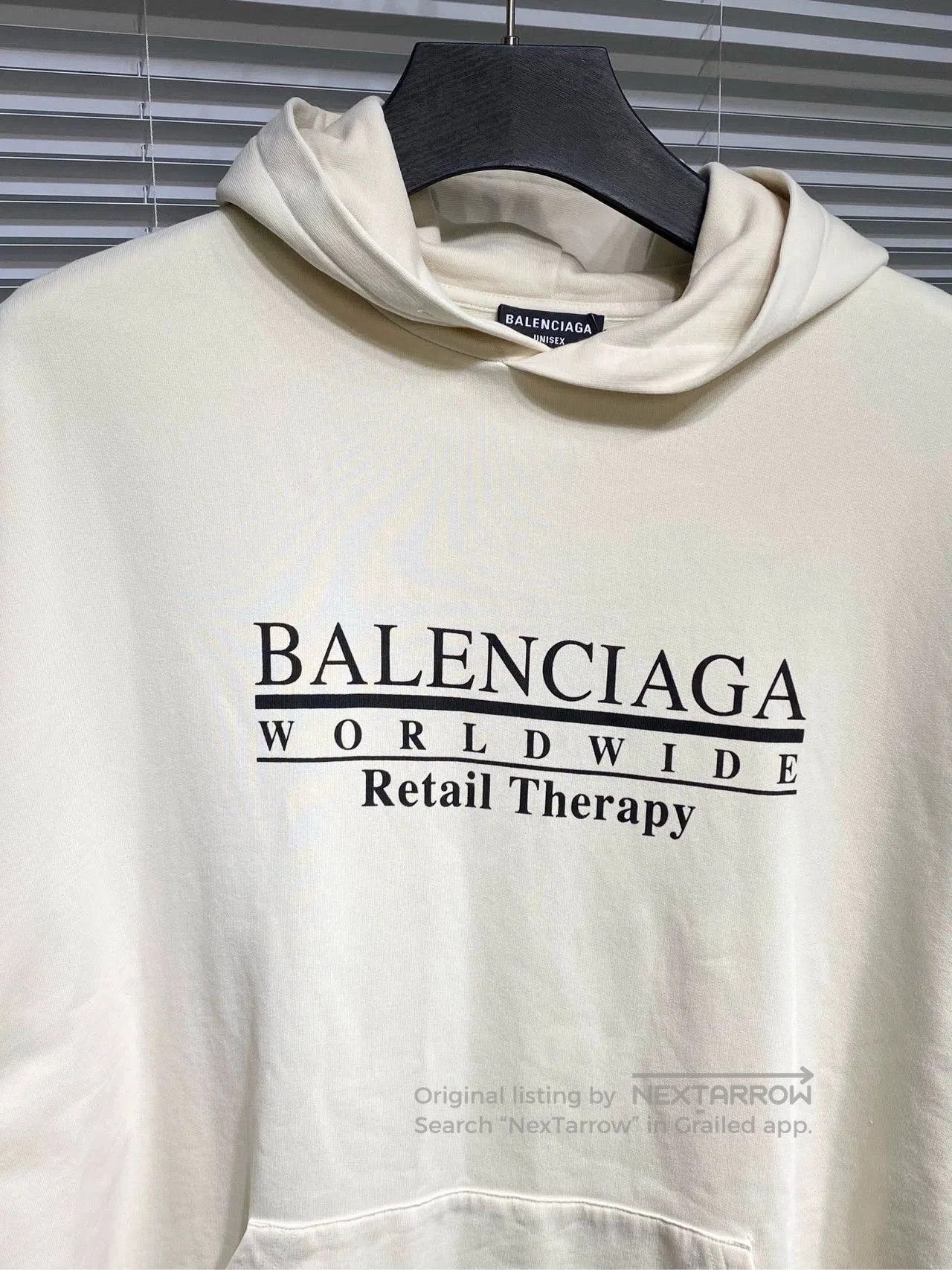 Balenciaga Balenciaga Underline Logo Beige Hoodie. Size US XS / EU 42 / 0 - 7 Thumbnail