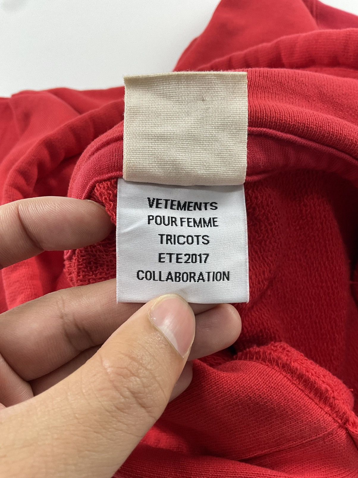 Vetements Vetements x Champion S/S'17 Inprogress Hoodie Size US M / EU 48-50 / 2 - 10 Thumbnail