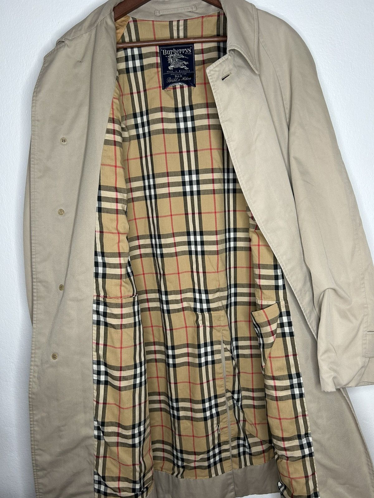 second hand burberry trench coat