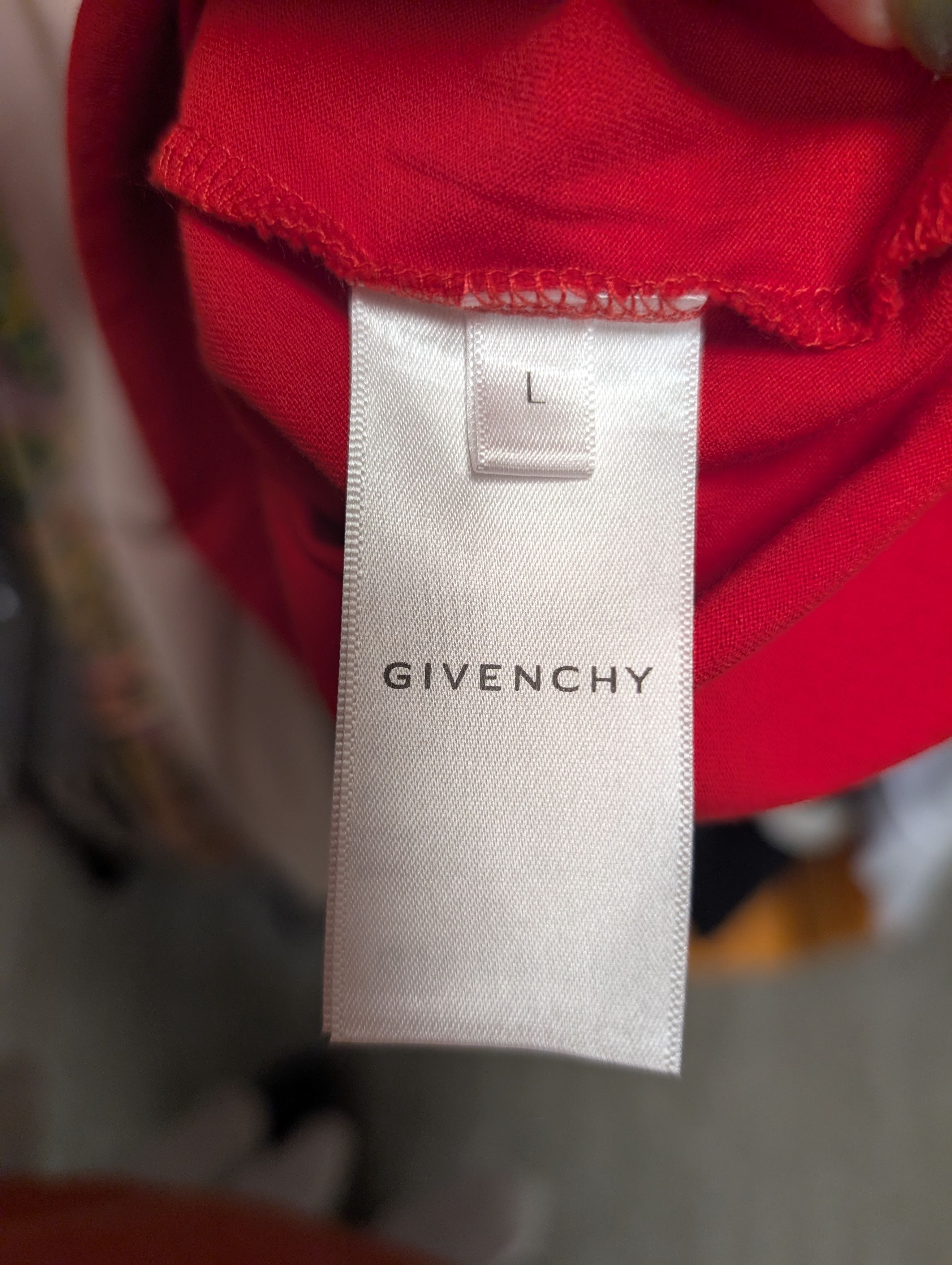 Givenchy NWT Givenchy Red Trompe-l'oeil Graphic Logo T-Shirt Size L Size US L / EU 52-54 / 3 - 10 Thumbnail