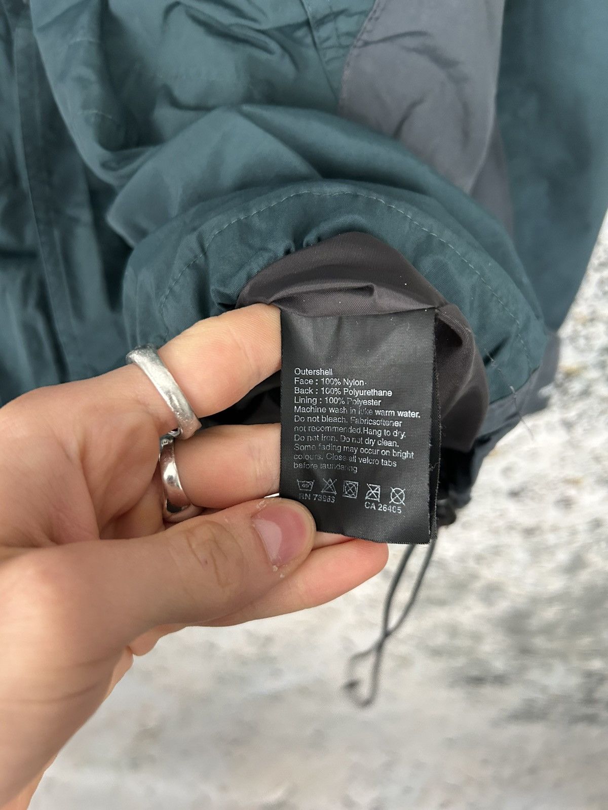 Helly Hansen Helly Hansen Gorpcore Rain Jacket Streetwear Outdoor Size US L / EU 52-54 / 3 - 9 Thumbnail