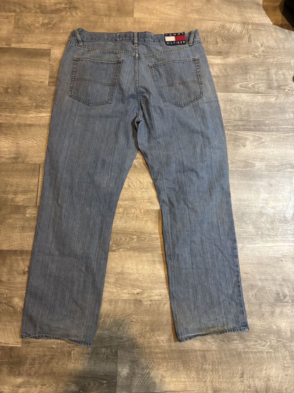 Tommy Hilfiger Vintage Tommy Hilfiger baggy blue denim jeans Size US 40 / EU 56 - 2 Thumbnail