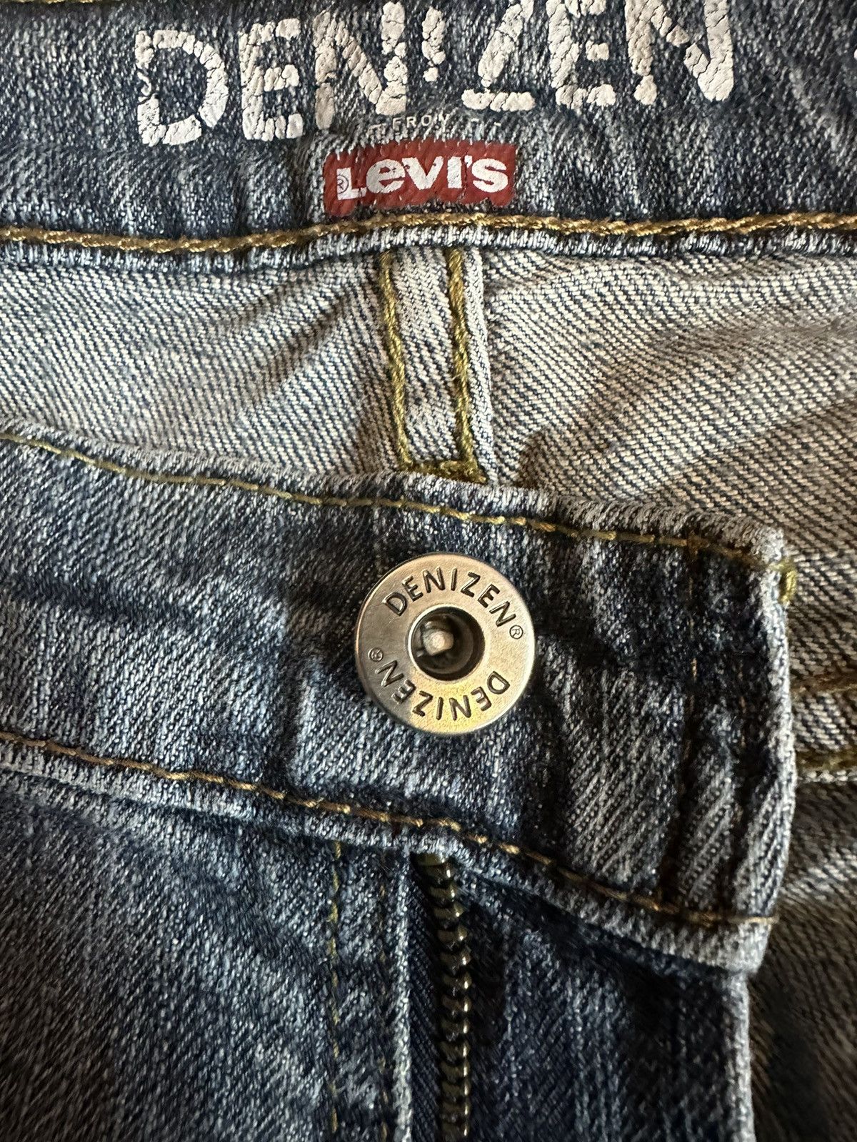 Kanye West × Levi's × Vintage Denizen Levis Size US 36 / EU 52 - 8 Thumbnail