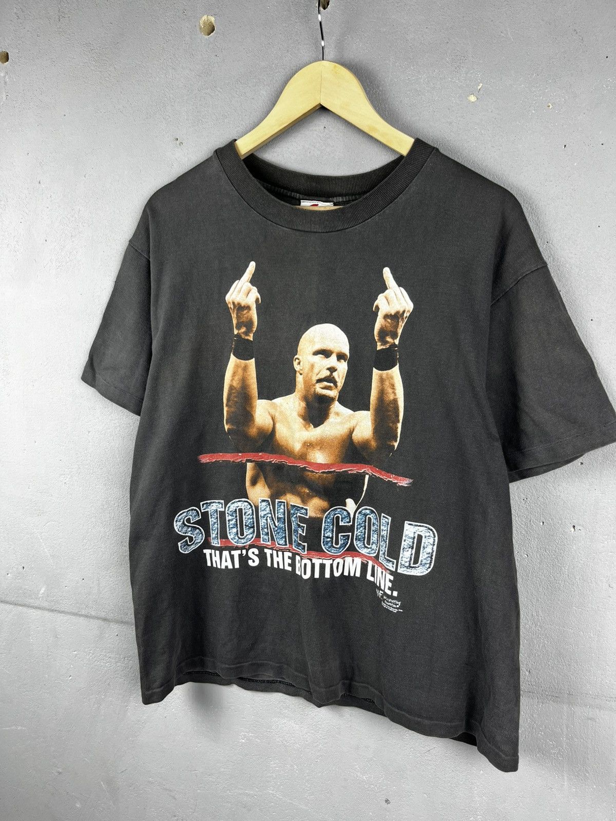 WWE Vintage WWF Stone Cold Steve Austin WWE Wrestling Shirt Size US M / EU 48-50 / 2 - 3 Thumbnail