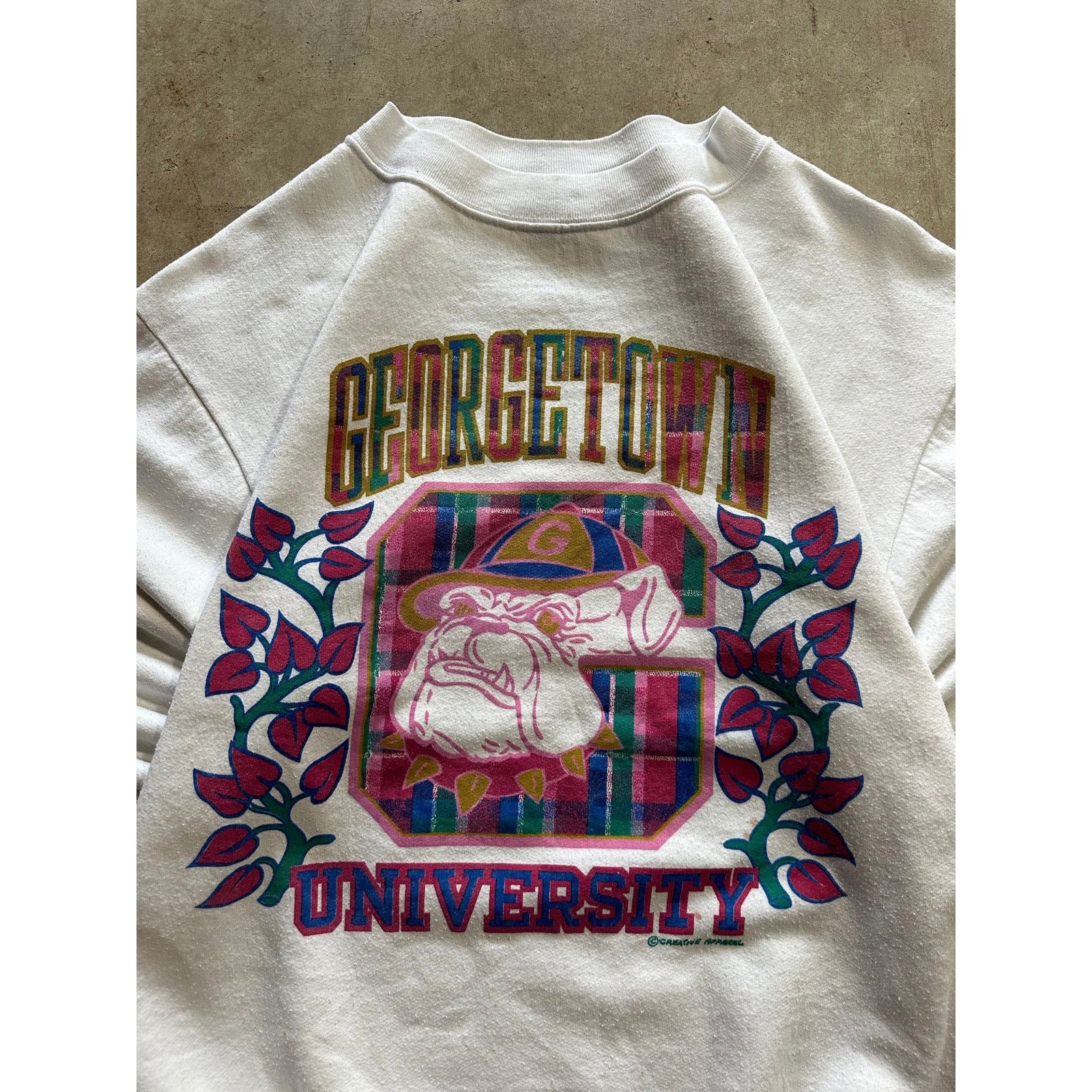 Vintage Vintage Georgetown Hoyas 80s Floral Roses Sweatshirt Medium Size US M / EU 48-50 / 2 - 3 Thumbnail