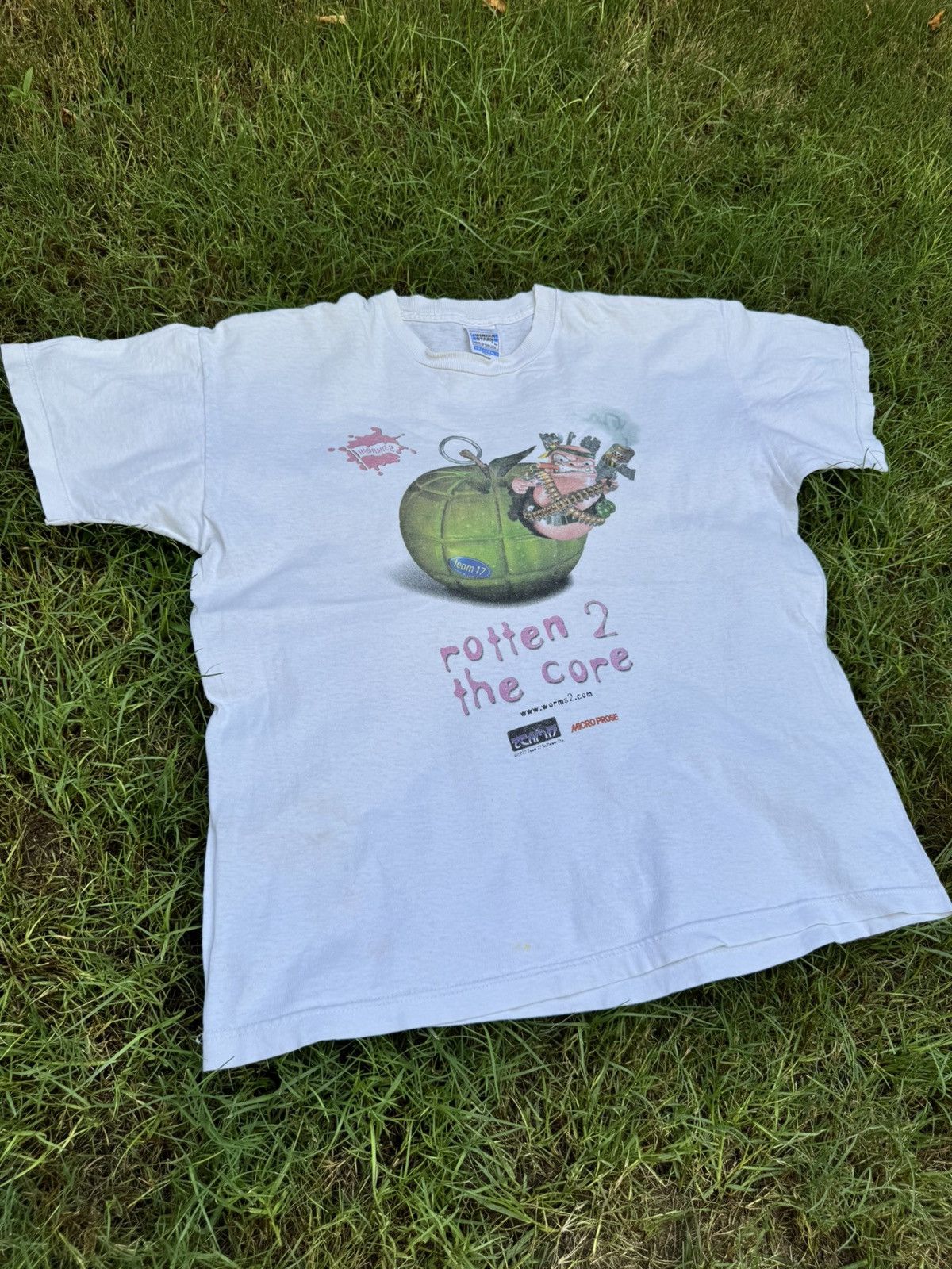 Vintage Vintage 1997s Worms Rotten 2 Micro Prose Game T-Shirt Size US XL / EU 56 / 4 - 3 Thumbnail