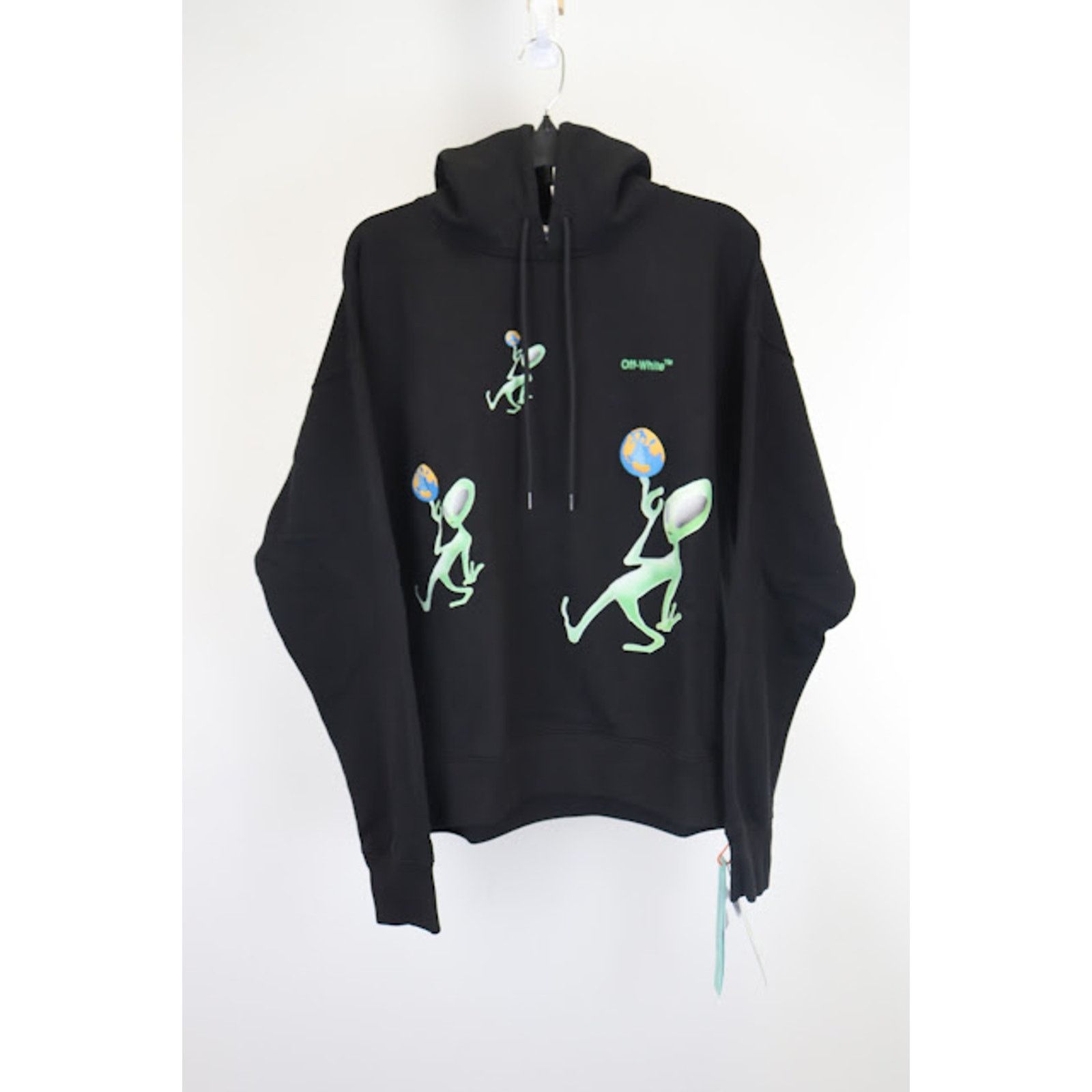 Off-White o1rshd1 Alien Arrow Skate Hoodie in Black/Green Size US XXS / EU 40 - 1 Thumbnail