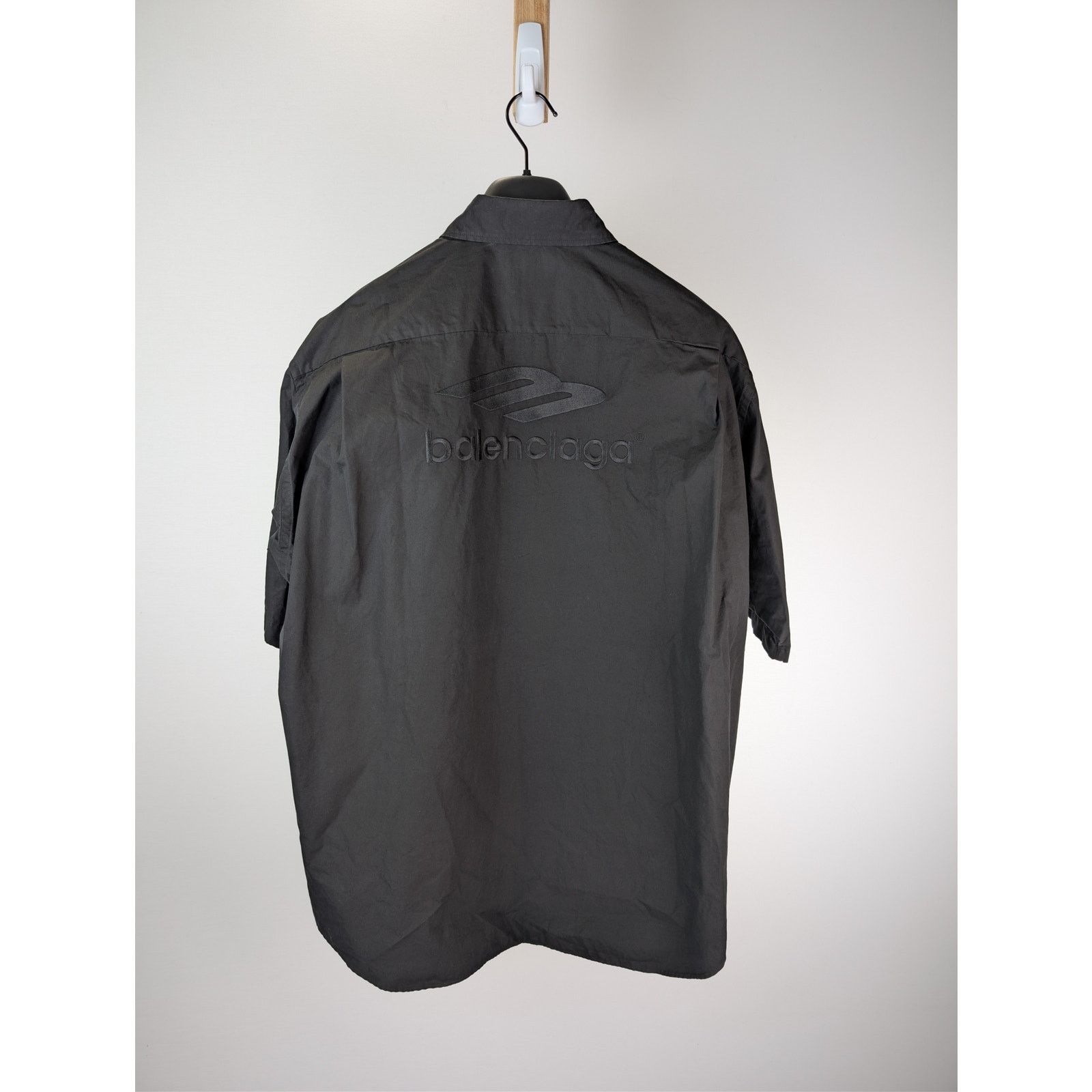 Balenciaga o1rshd1 Large Fit Short Sleeve Shirt in Washed Out Black Size US XXL / EU 58 / 5 - 1 Thumbnail