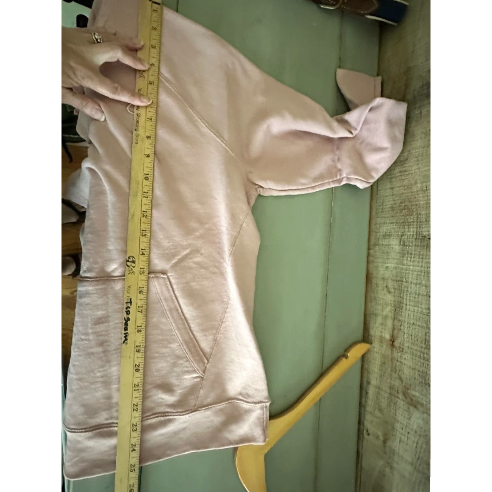Champion Champion Hoodie Sweatshirt Adult Large Pink Pullover Sweatshirt Hoodie Women Activewear Pullover Pullover Size L / US 10 / IT 46 - 5 Thumbnail