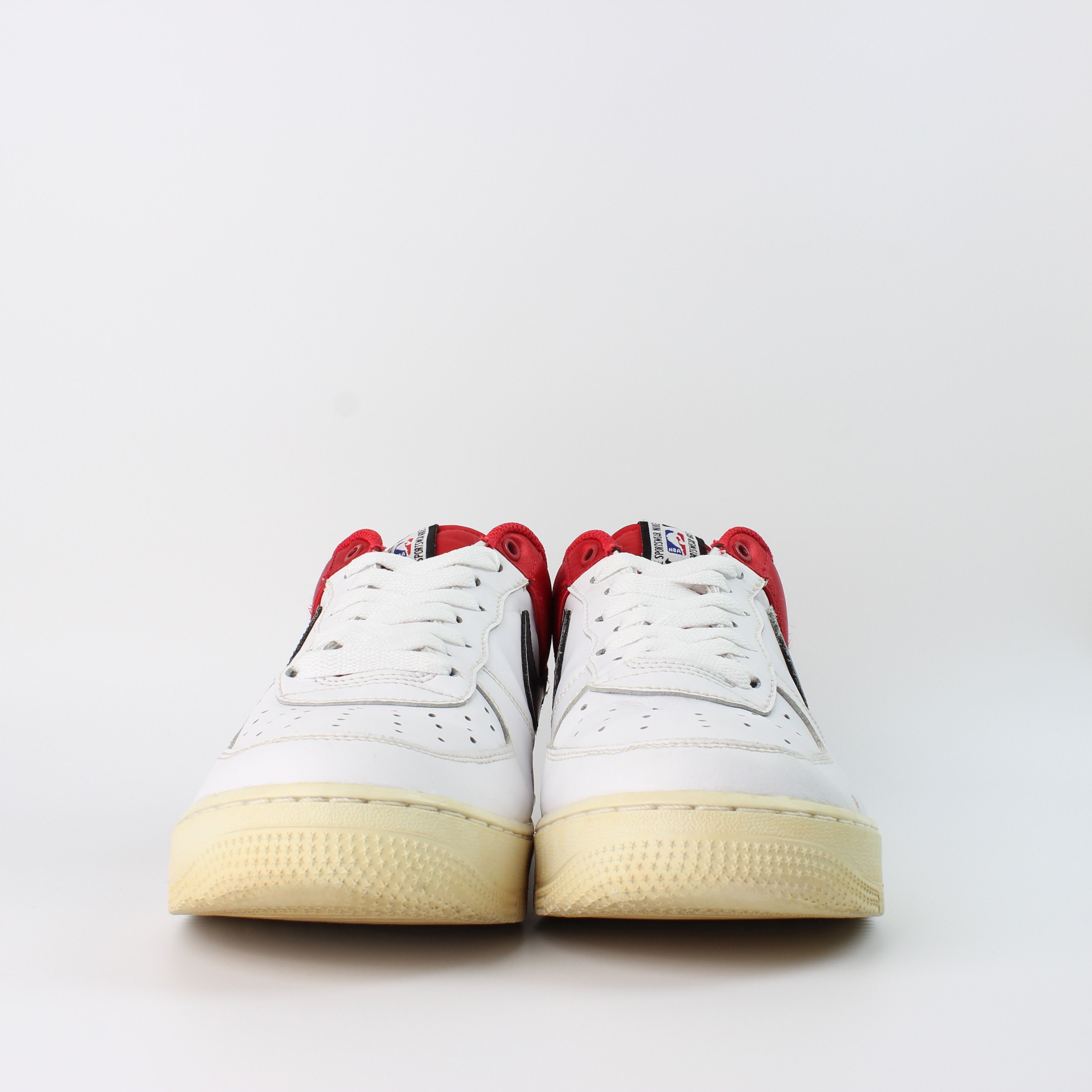 Nike Nike Air Force 1 '07 LV8 Red BQ4420-600 Size US 9.5 / EU 42-43 - 2 Thumbnail
