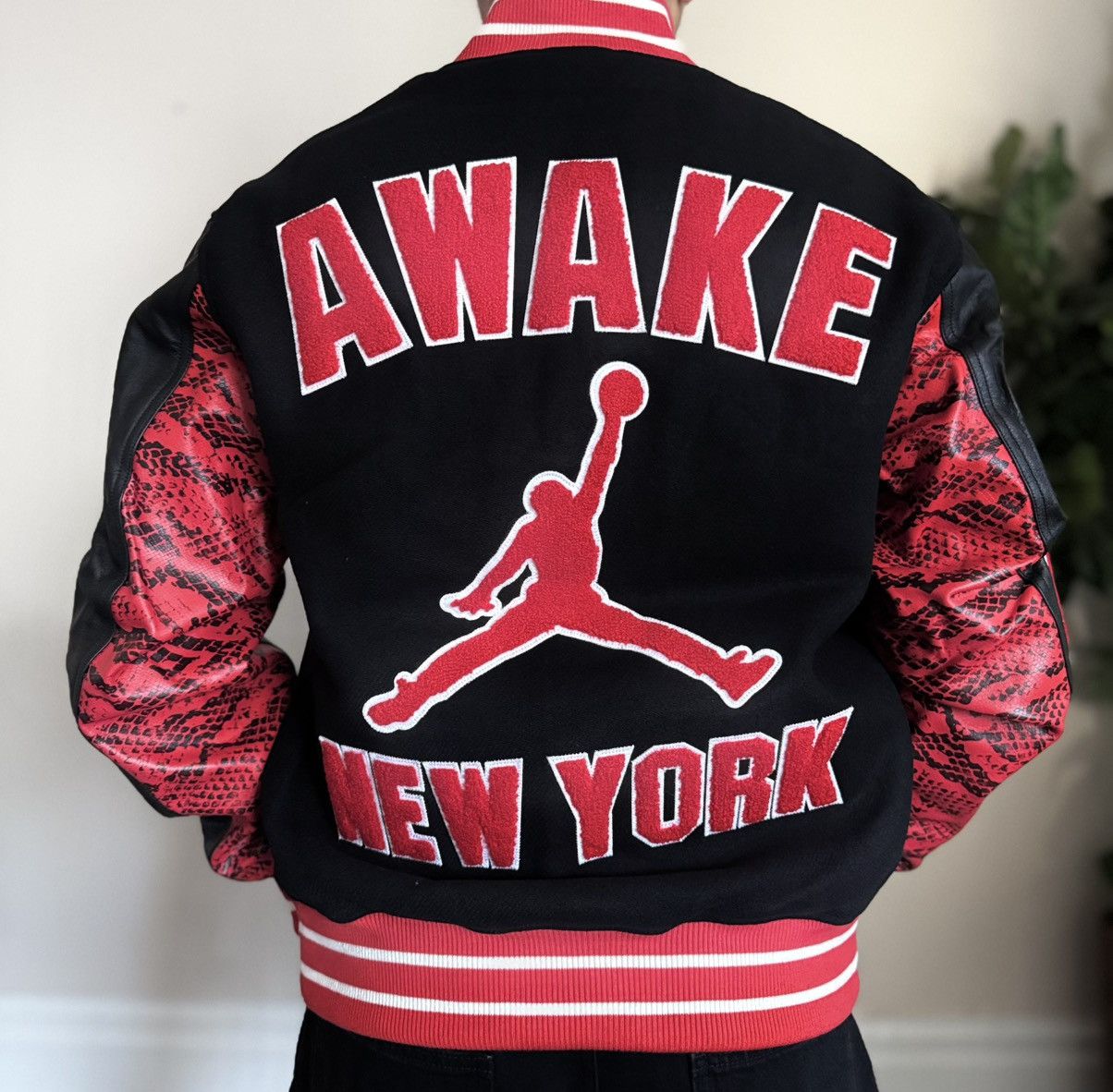 Awake NY × Jordan Brand Awake NY X JORDAN Varsity Jacket Size US S / EU 44-46 / 1 - 7 Thumbnail