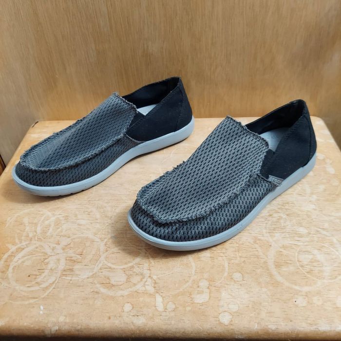 Crocs casual hot sale slip ons