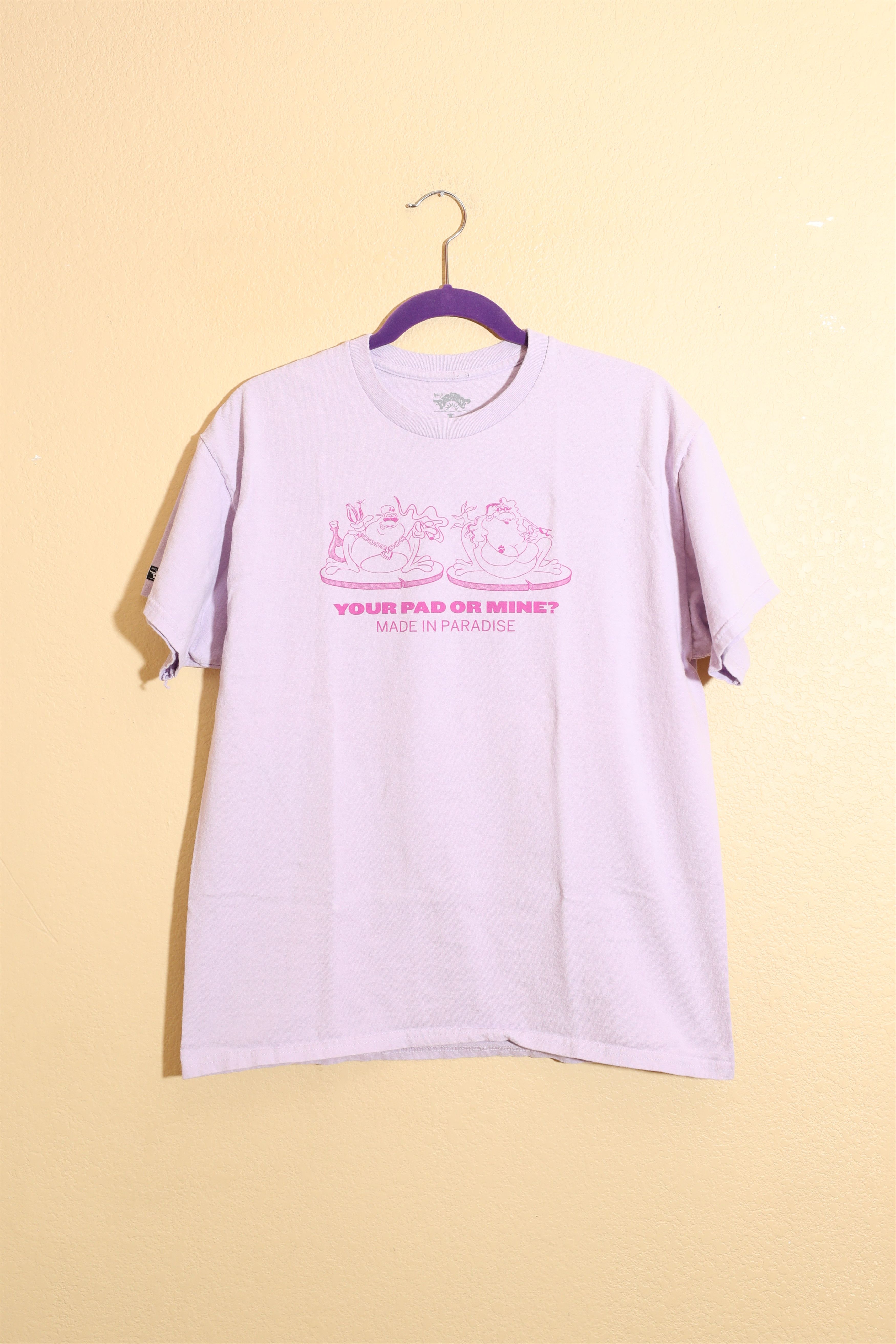 Other Made in Paradise Your Pad or Mine Tee (L) Size US L / EU 52-54 / 3 - 1 Thumbnail