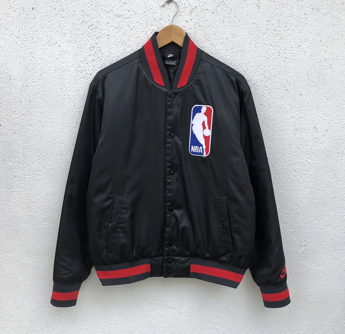 NIKE SB X NBA SATIN BOMBER JACKET