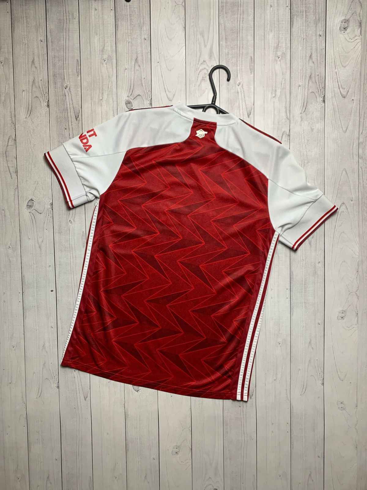 Adidas × Vintage Vintage Arsenal soccer jersey size M adidas red Size US M / EU 48-50 / 2 - 8 Thumbnail