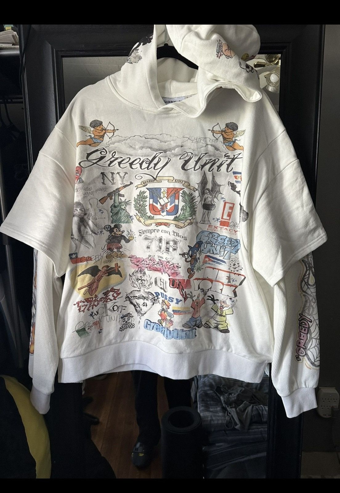Greedy Unit Greedy unit graffiti hoodie Size US L / EU 52-54 / 3 - 1 Thumbnail