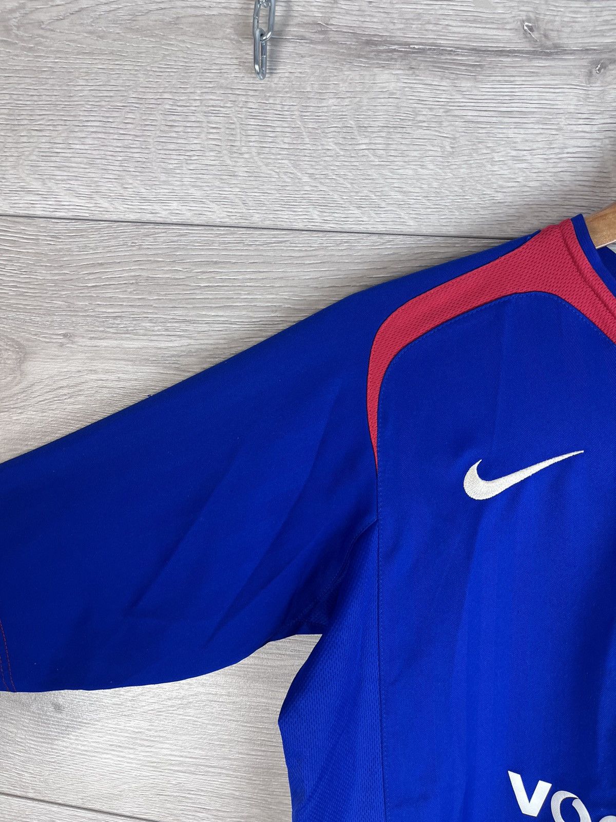 Nike Vintage Jersey Nike Manchester United Vodafone 2004/05 Size US S / EU 44-46 / 1 - 5 Thumbnail