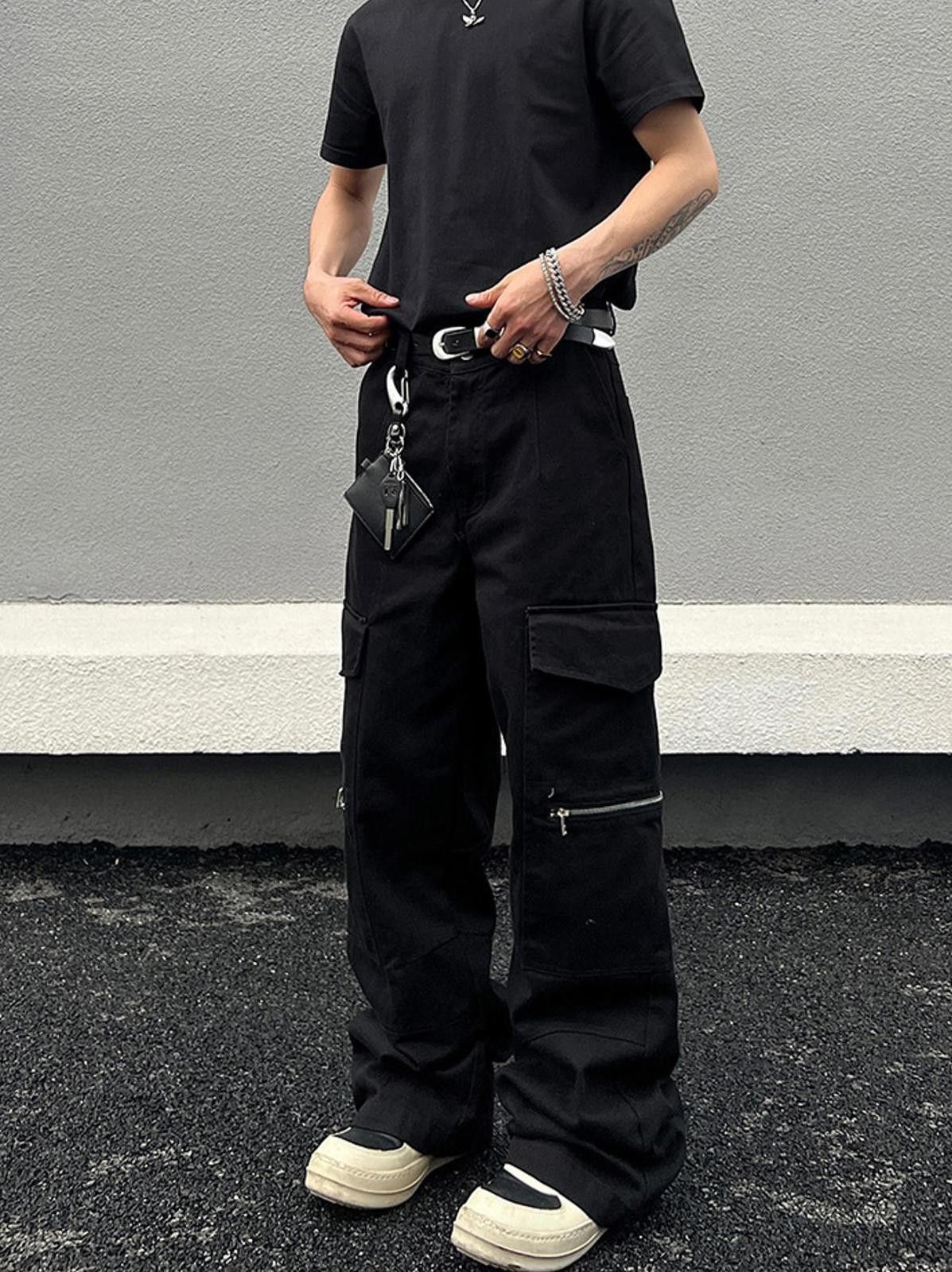Vintage Stylish Black Cargo Pants with Zipper Details Size US 32 / EU 48 - 6 Thumbnail
