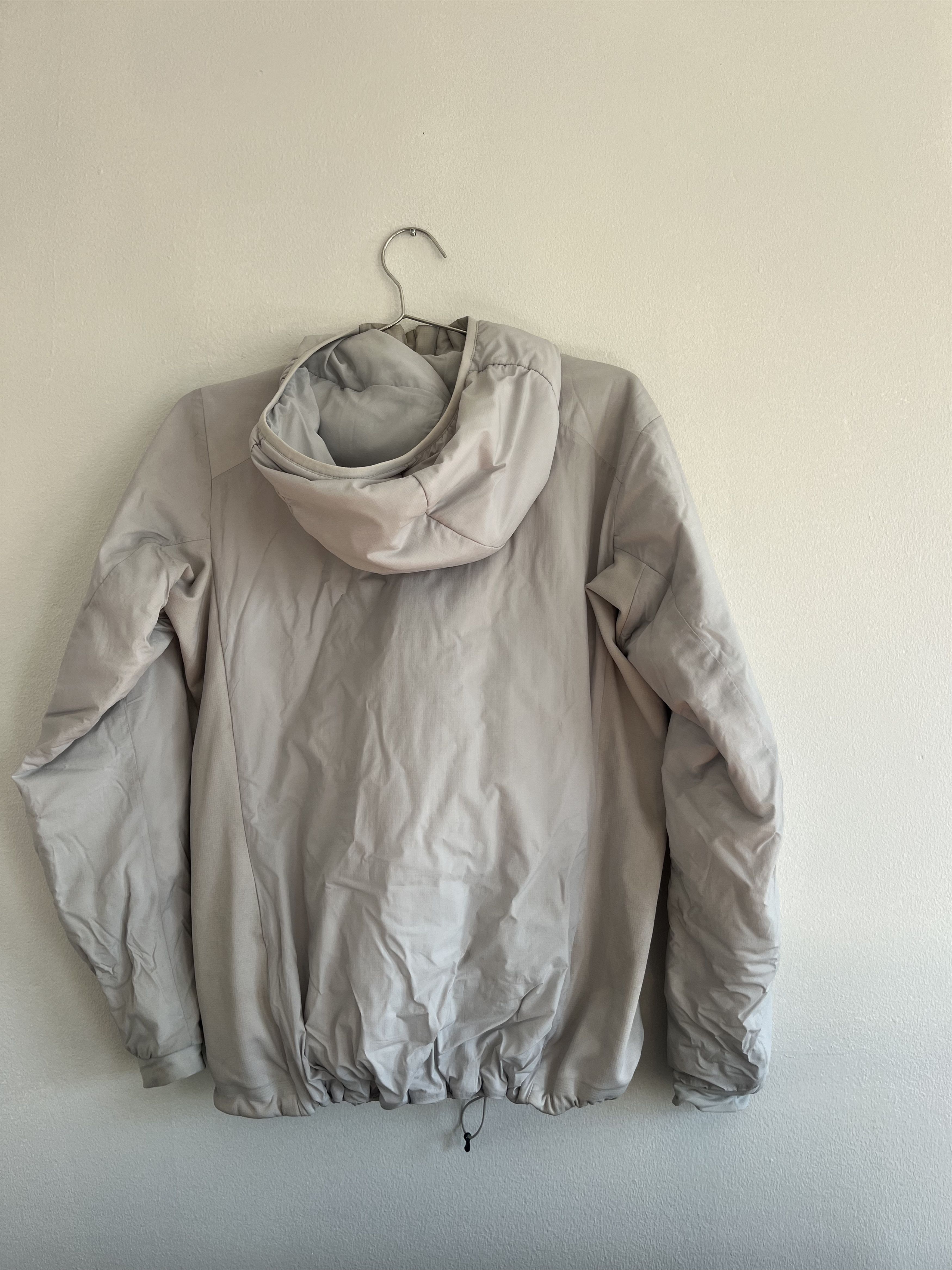Arc'teryx Arc'teryx Atom Hoody Size M / US 6-8 / IT 42-44 - 4 Thumbnail