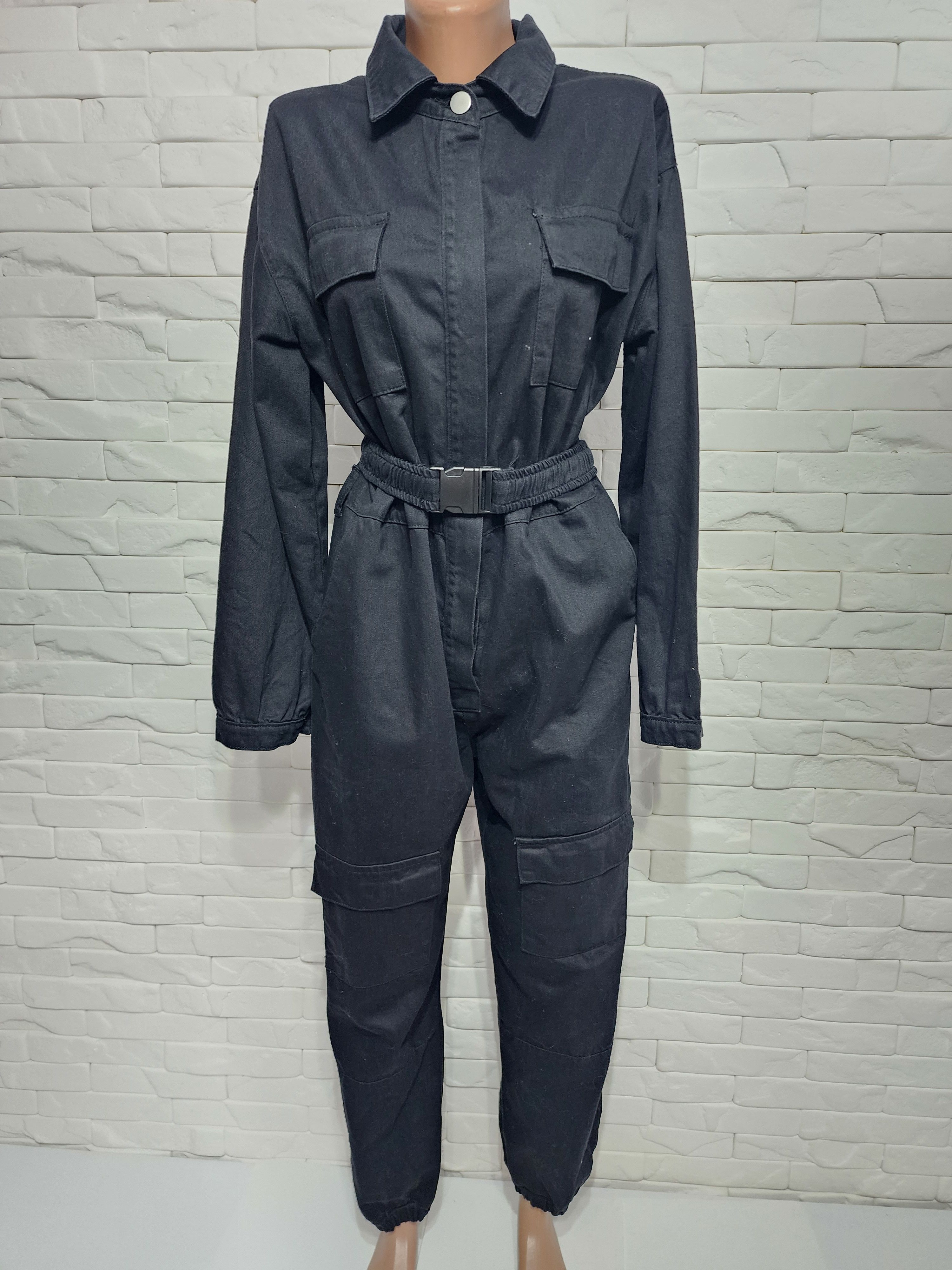 Denim & Co. Women's black jumpsuit made of reliable denim. Size 34" / US 12 / IT 48 - 1 Thumbnail