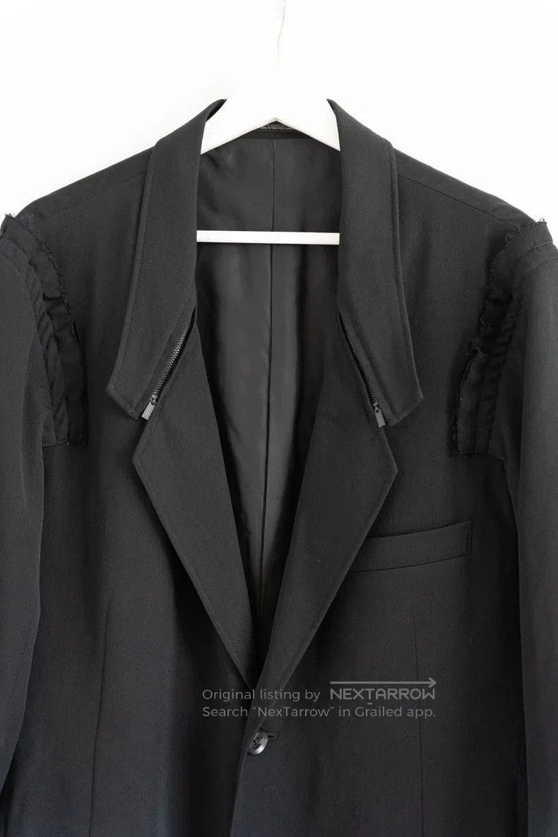 Yohji Yamamoto Yohji Yamamoto 18AW Ruffled Zip Long Blazer. Size US S / EU 44-46 / 1 - 4 Thumbnail