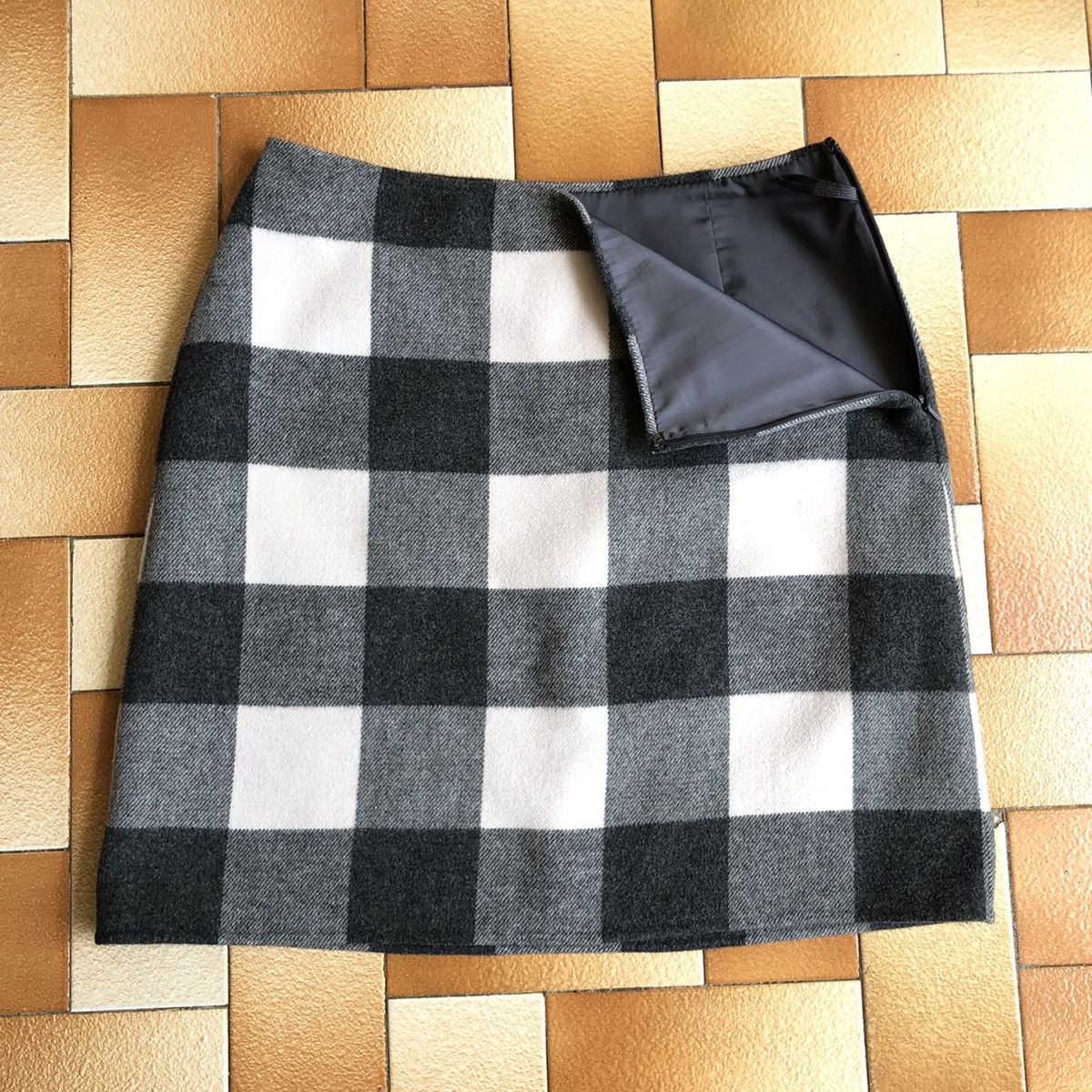 Weekend Max Mara MAX MARA wool mini skirt Size 30" / US 8 / IT 44 - 5 Thumbnail