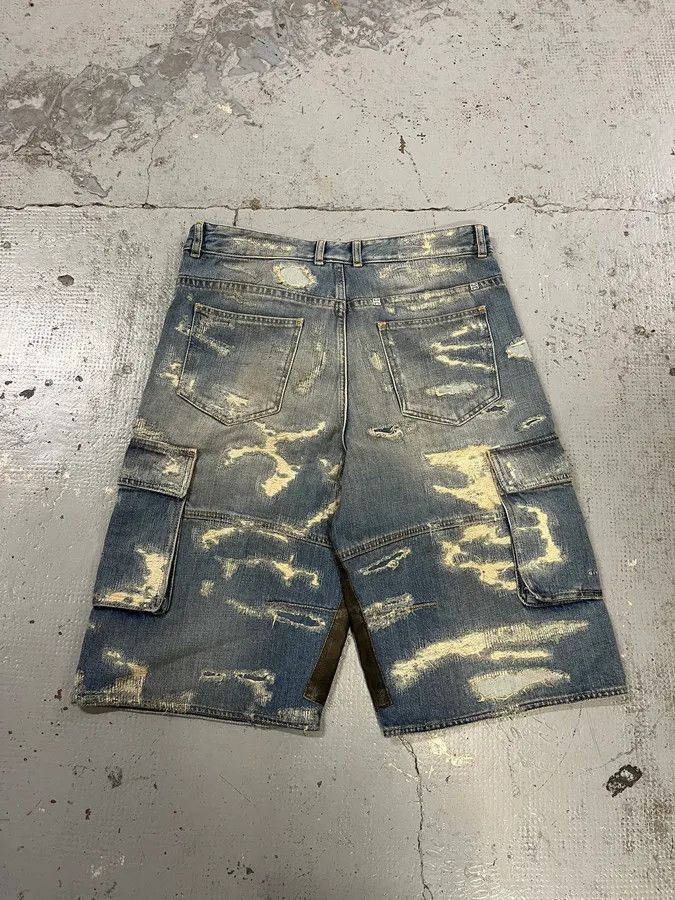 Givenchy Givenchy Boro Distressed Blue Denim Short Size US 33 - 8 Thumbnail