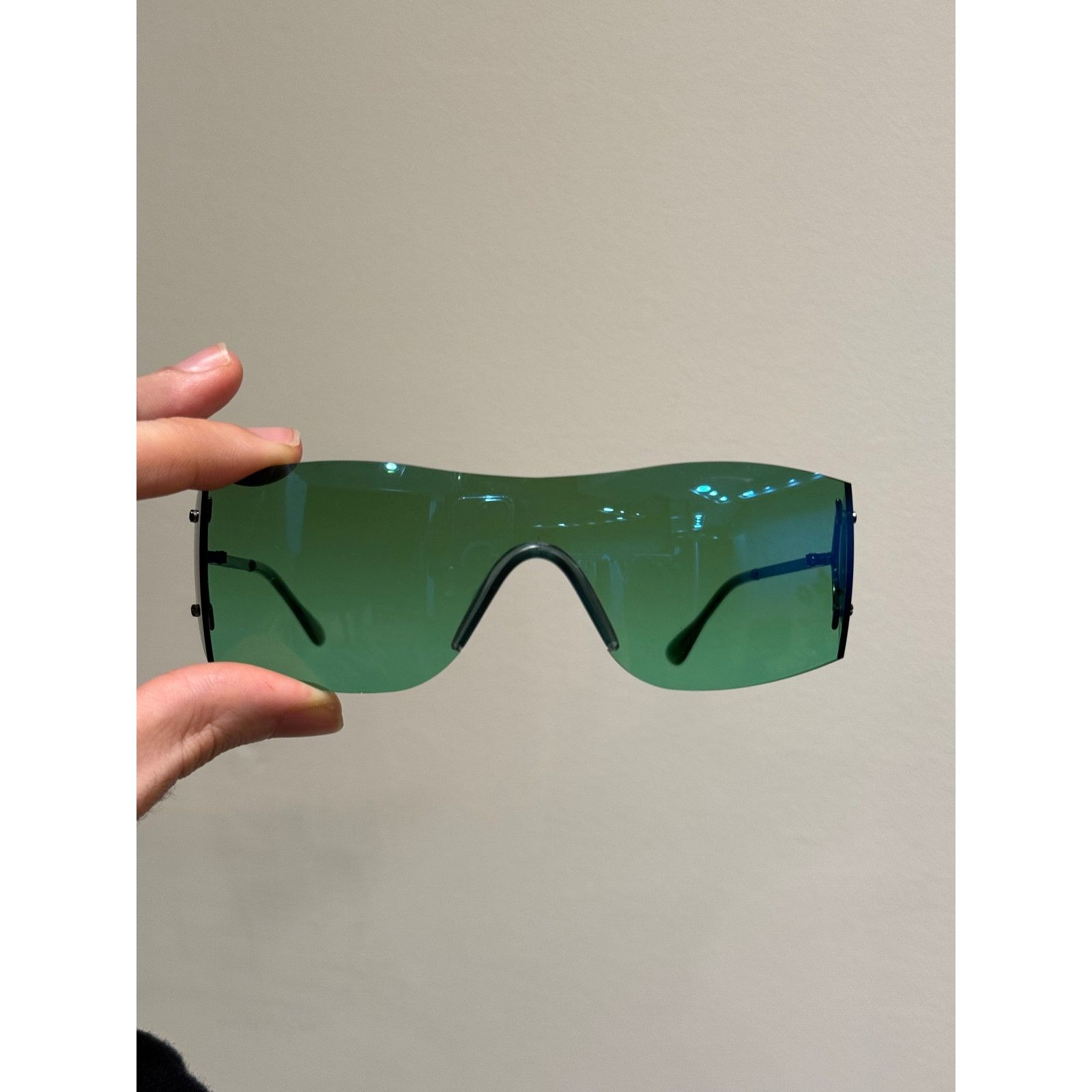 Versace 1990s Versace shield sunglasses Size ONE SIZE - 4 Thumbnail
