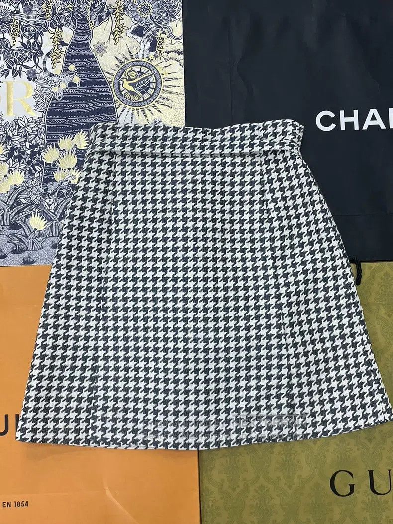 Dior Dior Blue and white checkered skirt Size 42" / US 20 - 3 Thumbnail