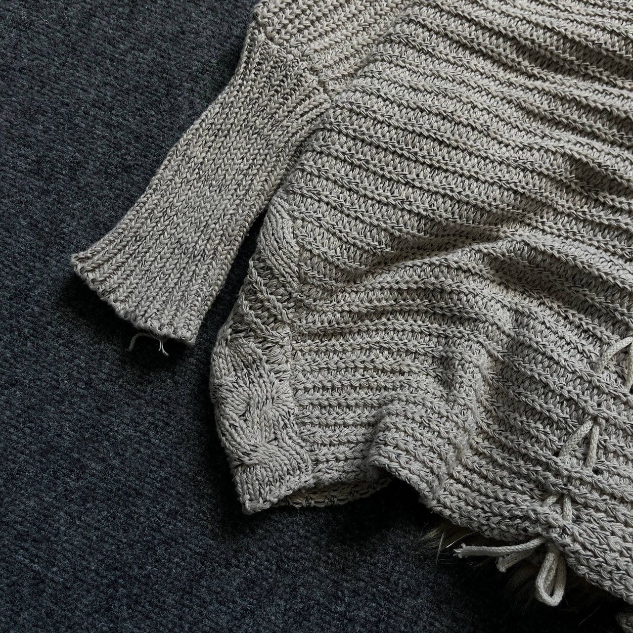 If Six Was Nine VTG Women’s Cape Knit With Faux Fur One Size 00s USA Hype Size ONE SIZE - 7 Thumbnail