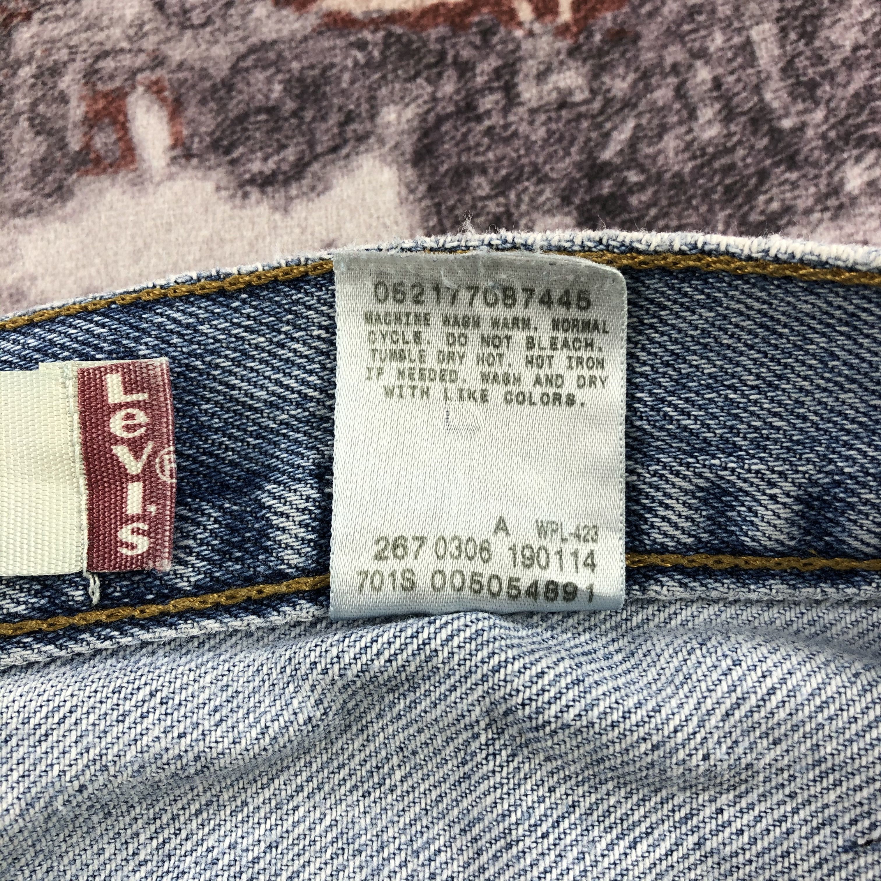 Levi's × Vintage Vintage Light Wash Levis 505 Jeans-JM2553 Size US 34 / EU 50 - 16 Thumbnail
