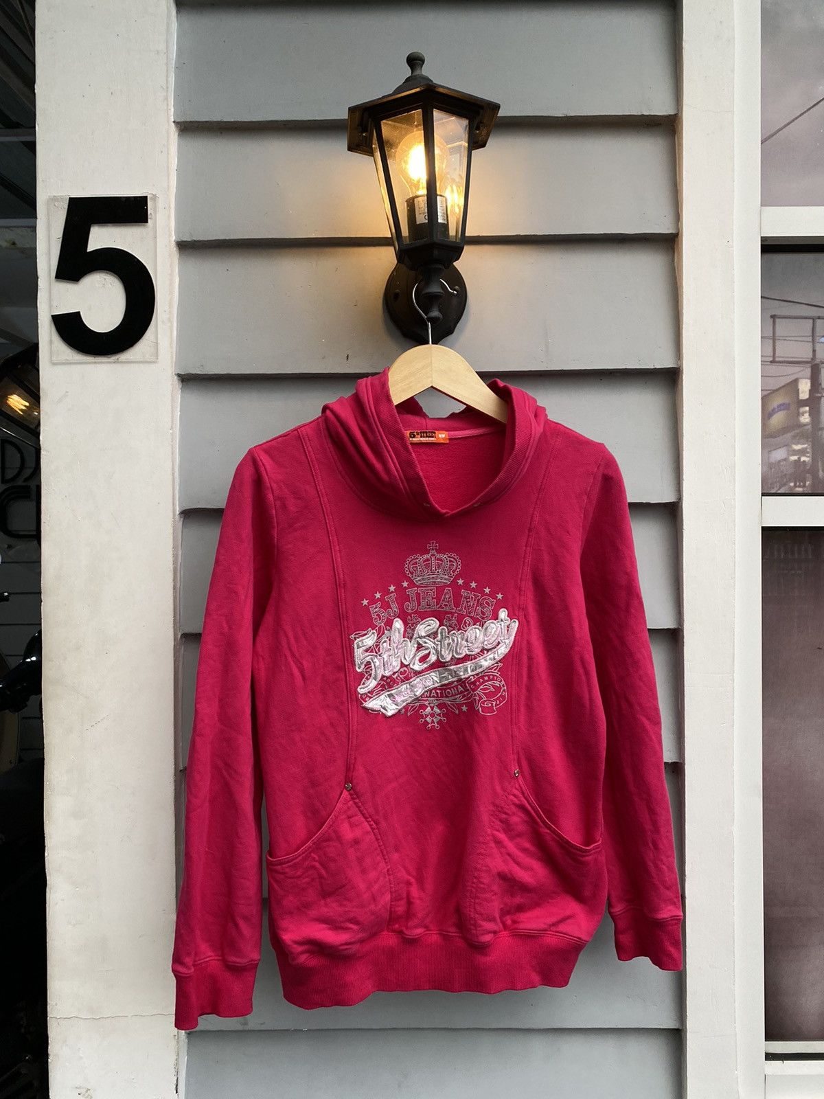Japanese Brand 5th Street Japanese Teen Girl Hot Pink Hoodie Style Size L / US 10 / IT 46 - 1 Thumbnail
