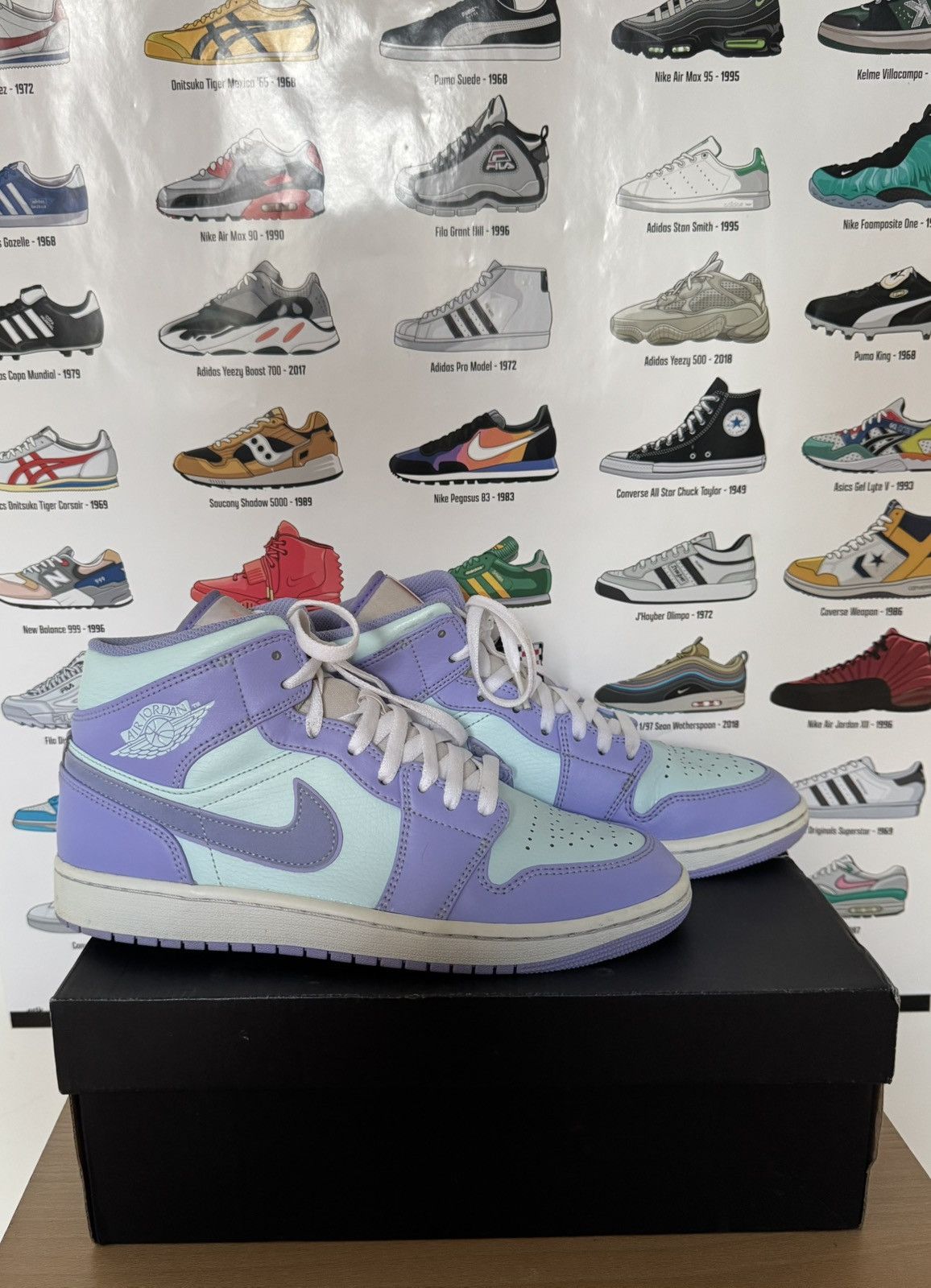 Nike Nike Air Jordan 1 Size US 10 / EU 43 - 2 Thumbnail