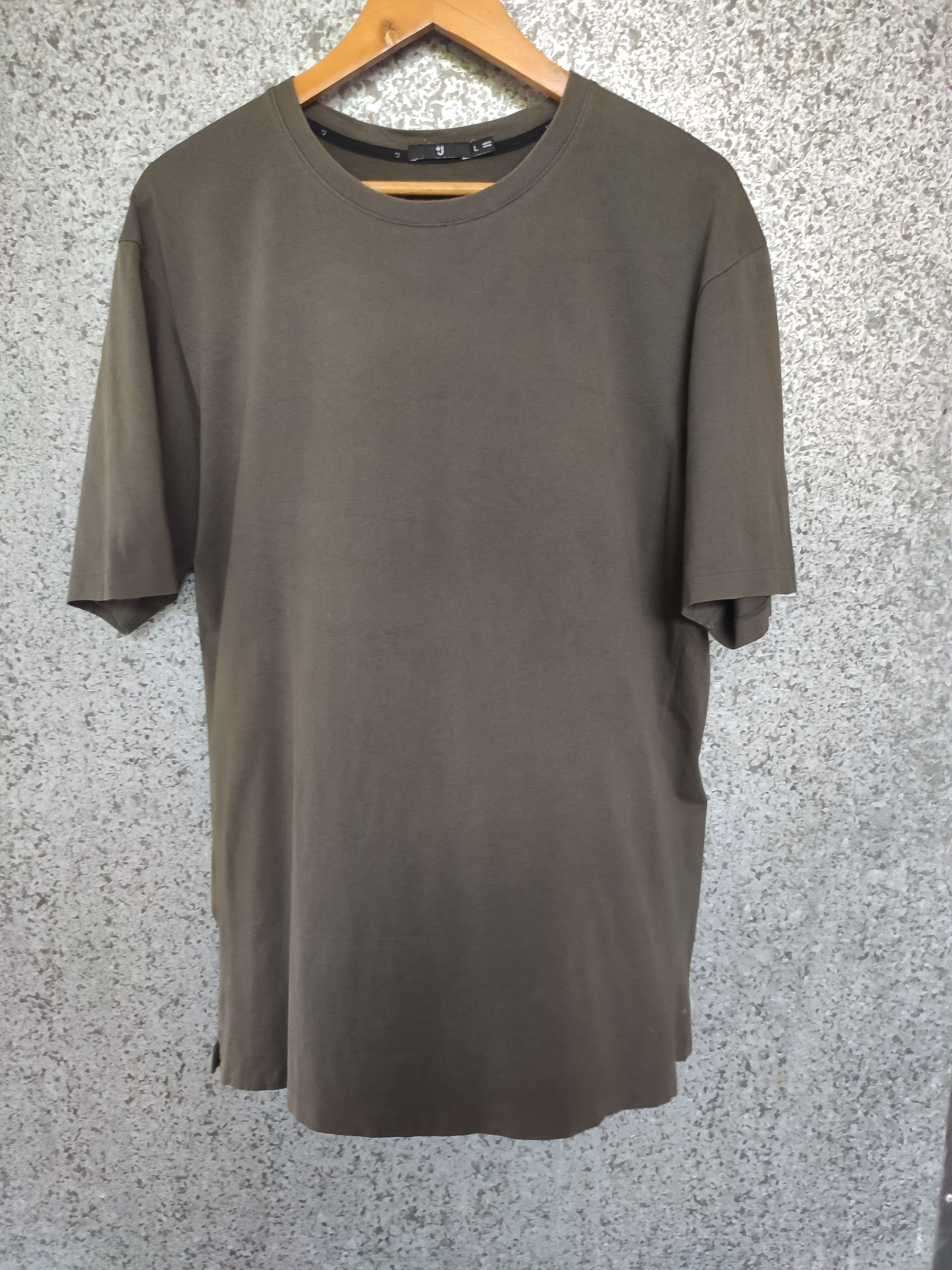 Jil Sander Jil Sander t shirt plain basic tee X uniqlo Size US L / EU 52-54 / 3 - 1 Thumbnail