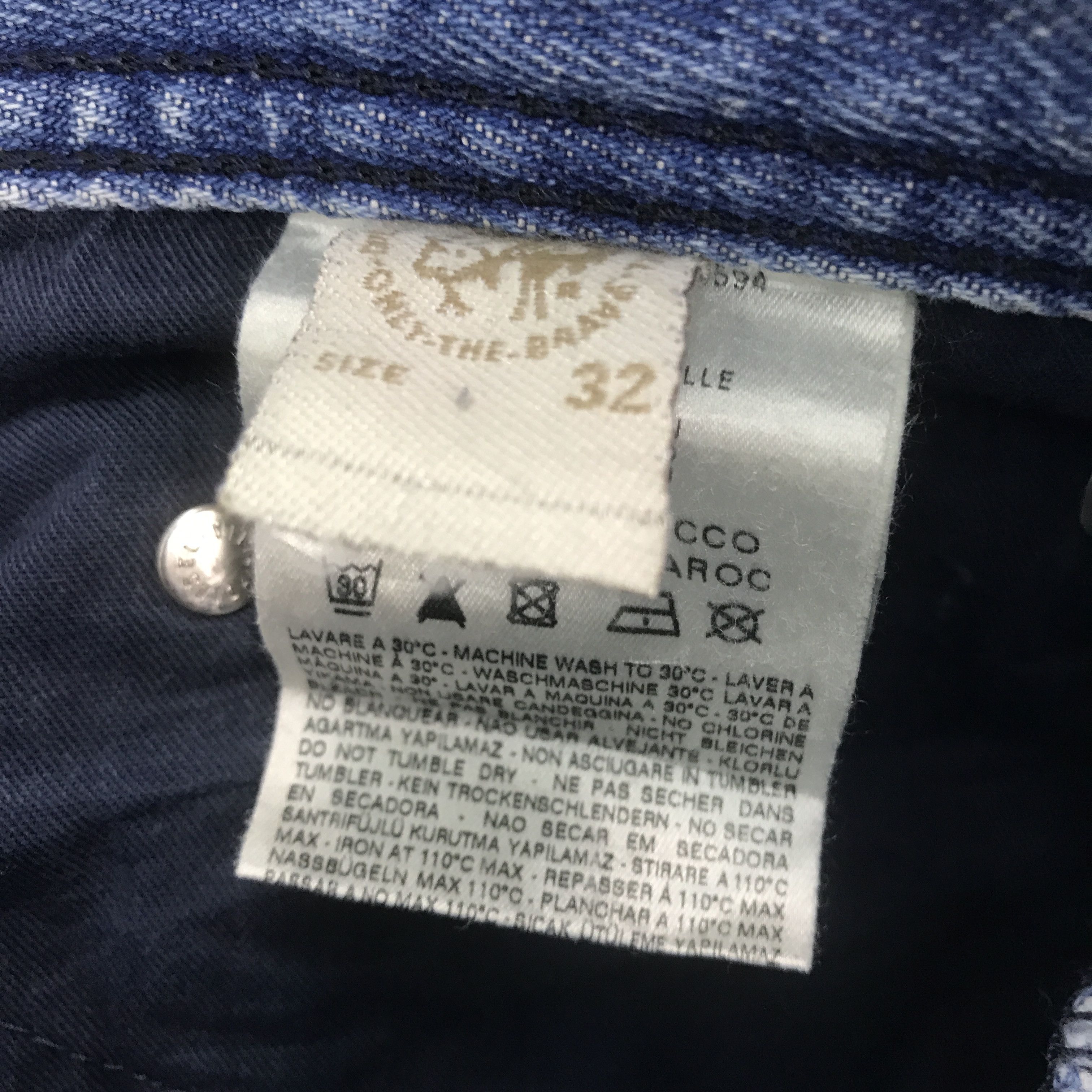 Diesel Rare diesel industry distressed jeans Size US 32 / EU 48 - 8 Thumbnail