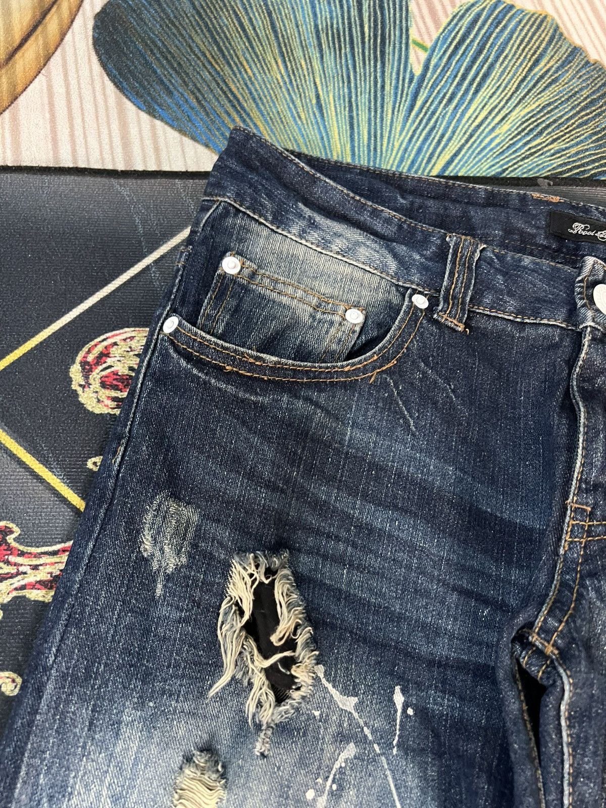 Japanese Brand VINTAGE ROOT THREE STYLE DISTRESSED PAINTER JEANS Size US 33 - 7 Thumbnail