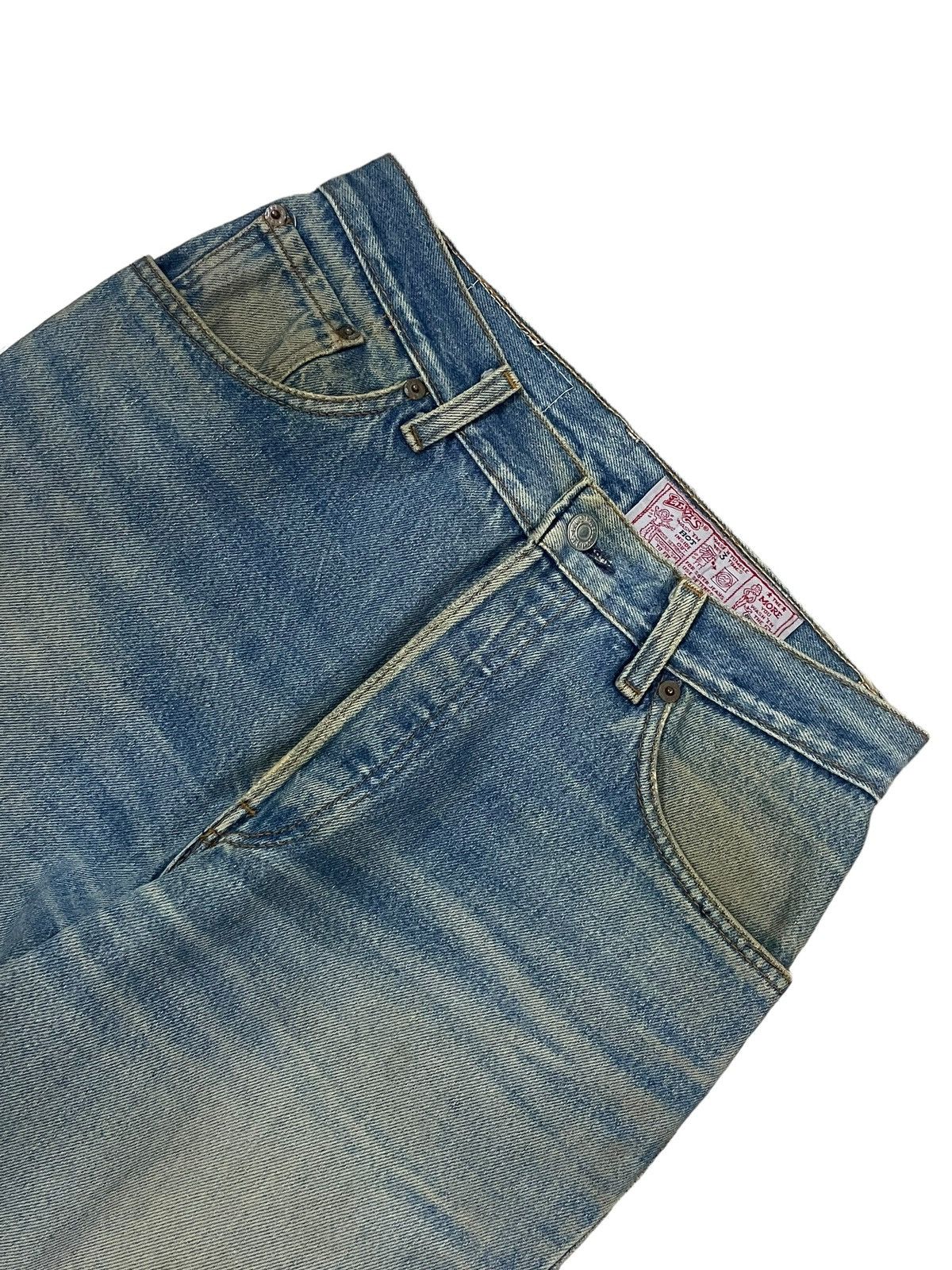 Levi's Vintage 80s Levi’s Button Fly Distressed Blue Wash Mom Jeans Size 28" / US 6 / IT 42 - 6 Thumbnail