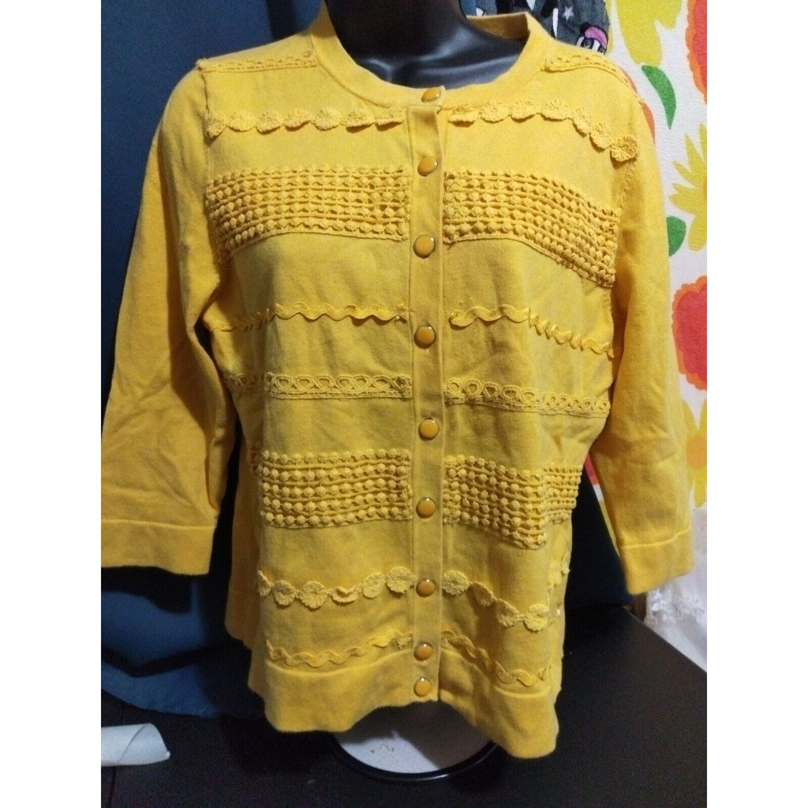 Other Charter Club Petite Large yellow Embroidered Sweater Size L / US 10 / IT 46 - 1 Thumbnail