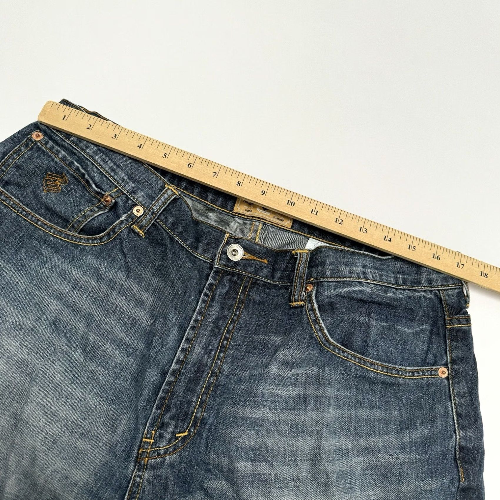 Rocawear Rocawear Y2K Baggy Denim Shorts 36 Mens 13" Inseam Wide Leg Blue Jeans Jorts 2000s Mens Denim Shorts Size US 36 / EU 52 - 5 Thumbnail
