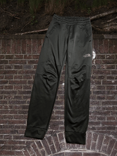 The North Face The North Face Athletics Joggers sportwear Size US 30 / EU 46 - 1 Thumbnail
