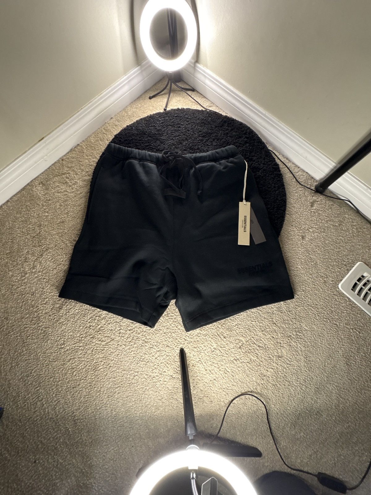 Essentials Essential Short Strech Limo⚫️ Size US 34 / EU 50 - 1 Thumbnail