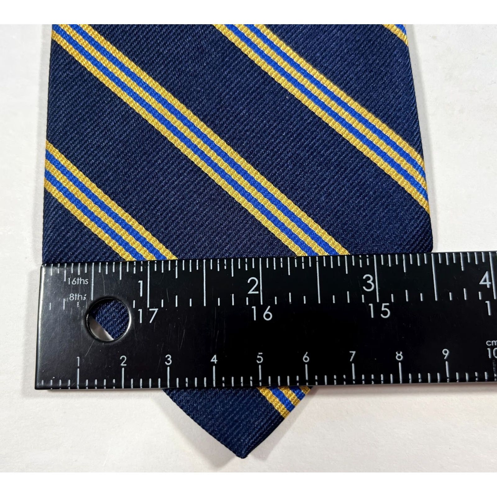 Brooks Brothers Brooks Brothers Tie Navy Striped Pure Silk 346 Woven in Italy Made in USA 58.25" 3.5" Men’s Silk Necktie Size ONE SIZE - 8 Thumbnail
