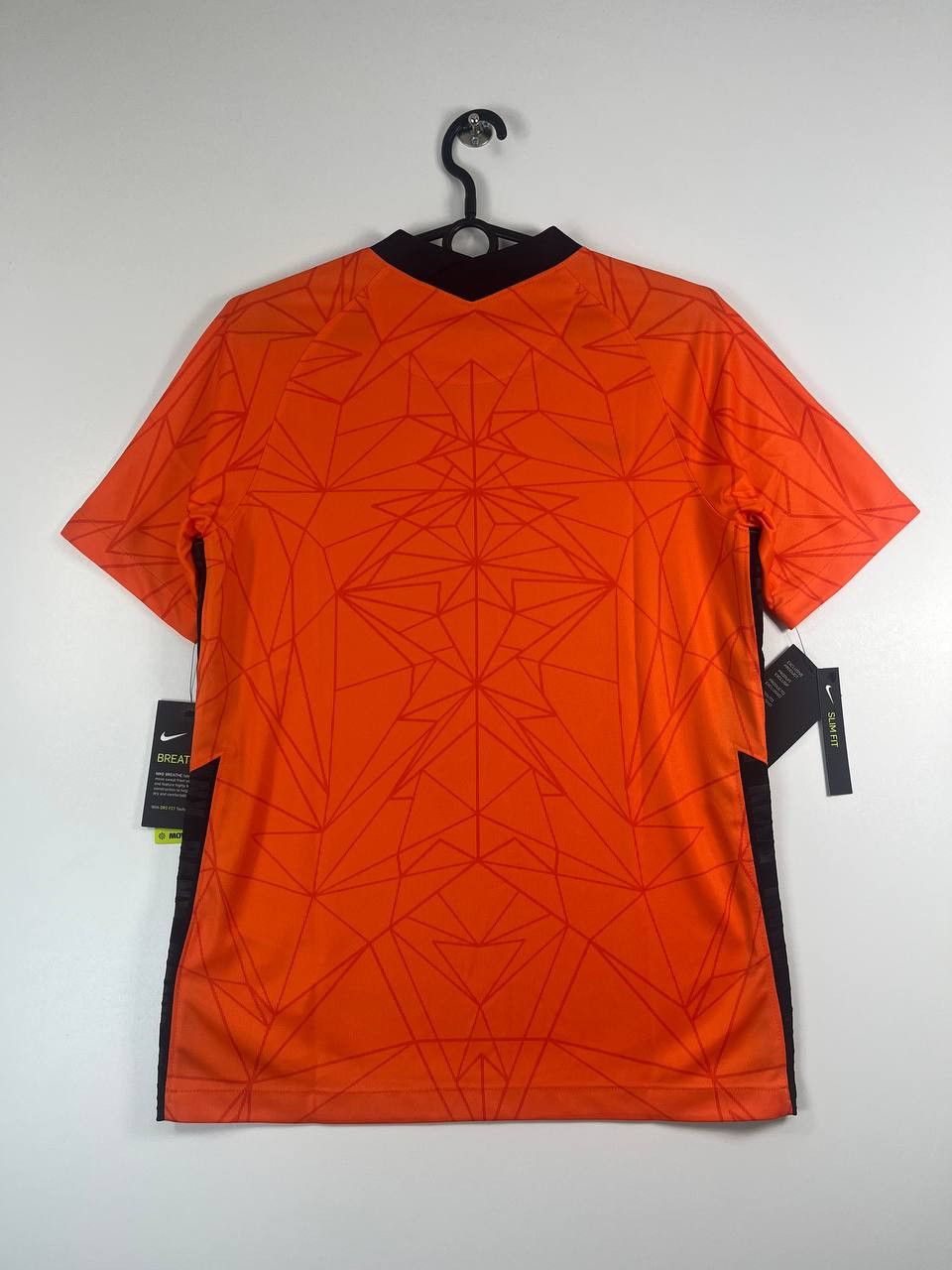 Nike Netherlands 2020 Home Shirt Nike CD1044-819 Boys Size M Size US M / EU 48-50 / 2 - 7 Thumbnail