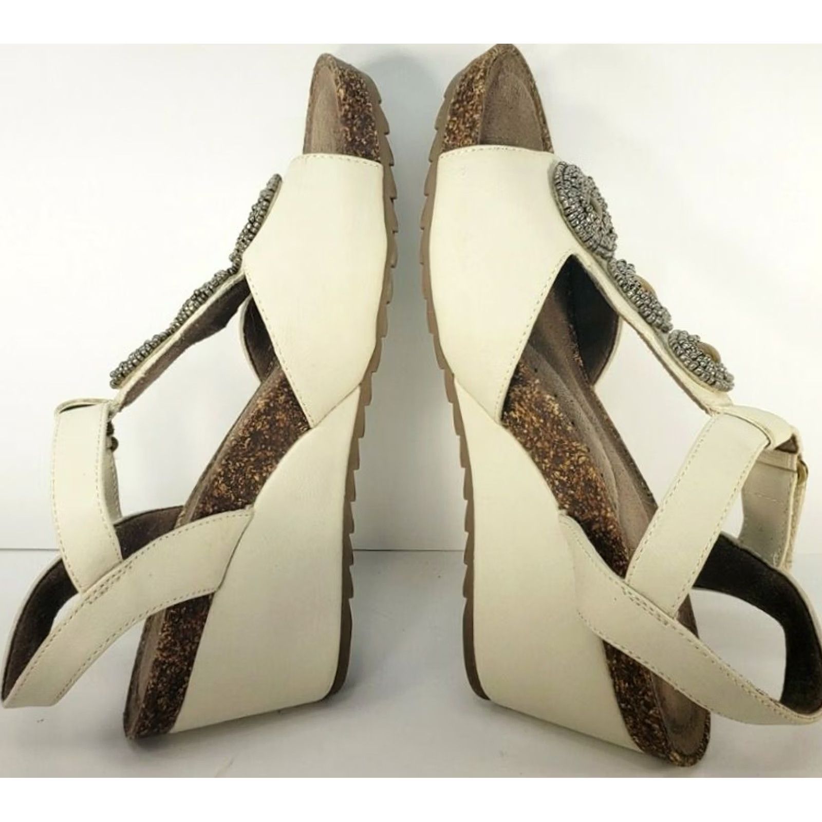 Vintage Natural Soul Tristin Wedge Sandals Women's Sz 9M Beige T-strap with Ornaments Size US 9 / IT 39 - 7 Thumbnail